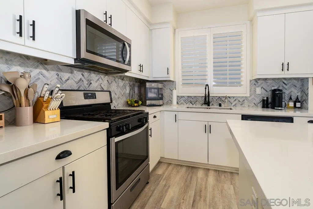 4188 Camino Campana