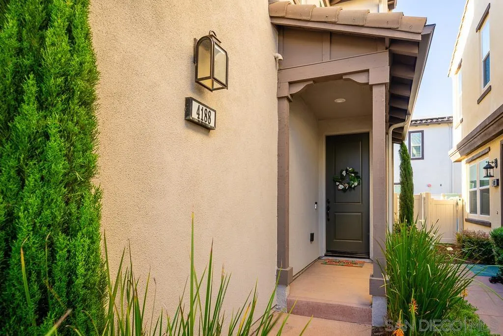 4188 Camino Campana