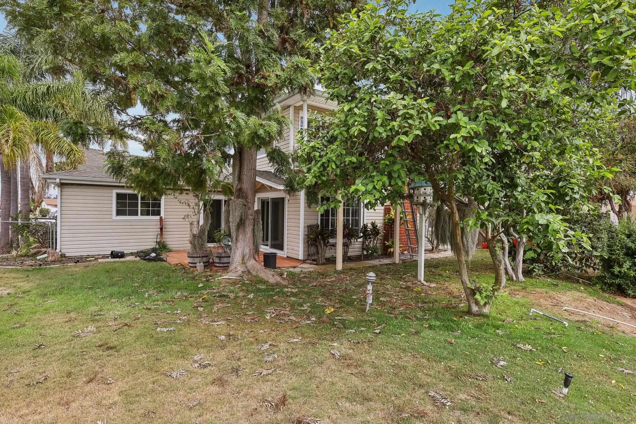 6853 Lanewood Ct
