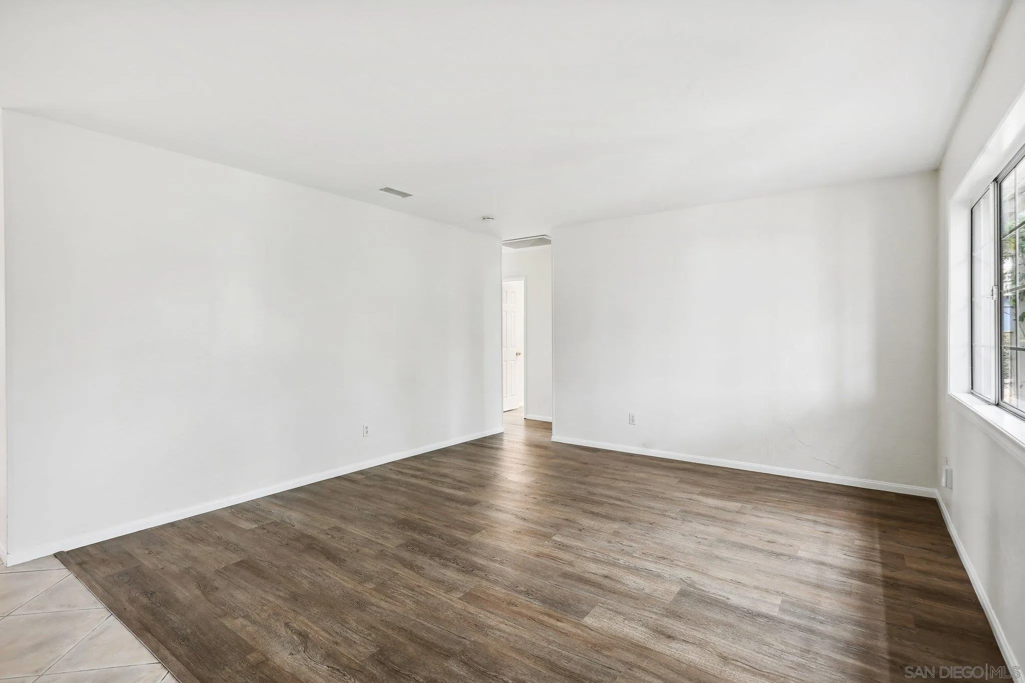 6853 Lanewood Ct