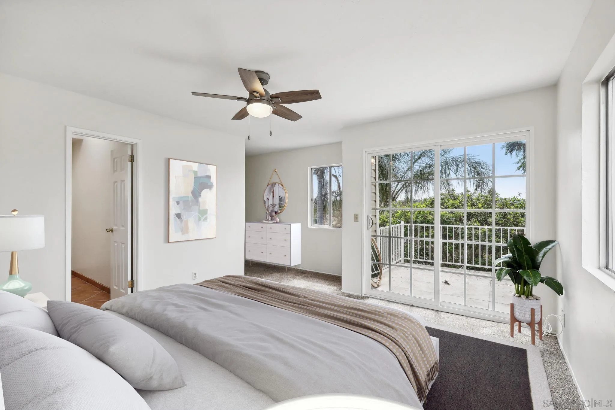 6853 Lanewood Ct