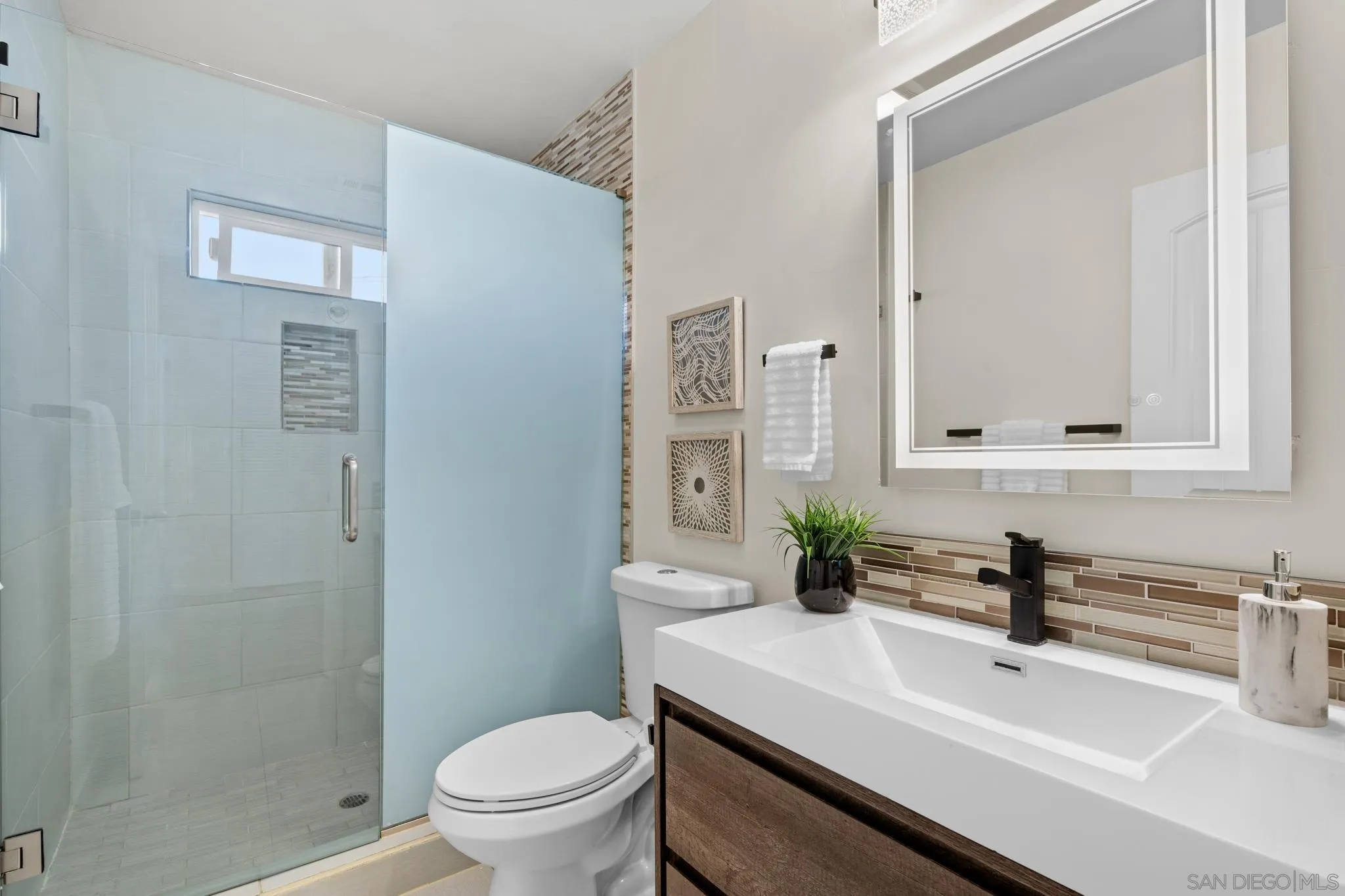 3588 Sydney Place