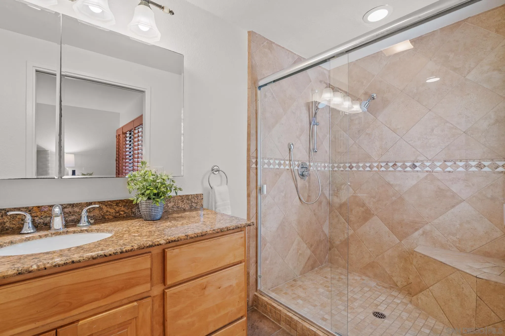 3560 1st Avenue Unit 3