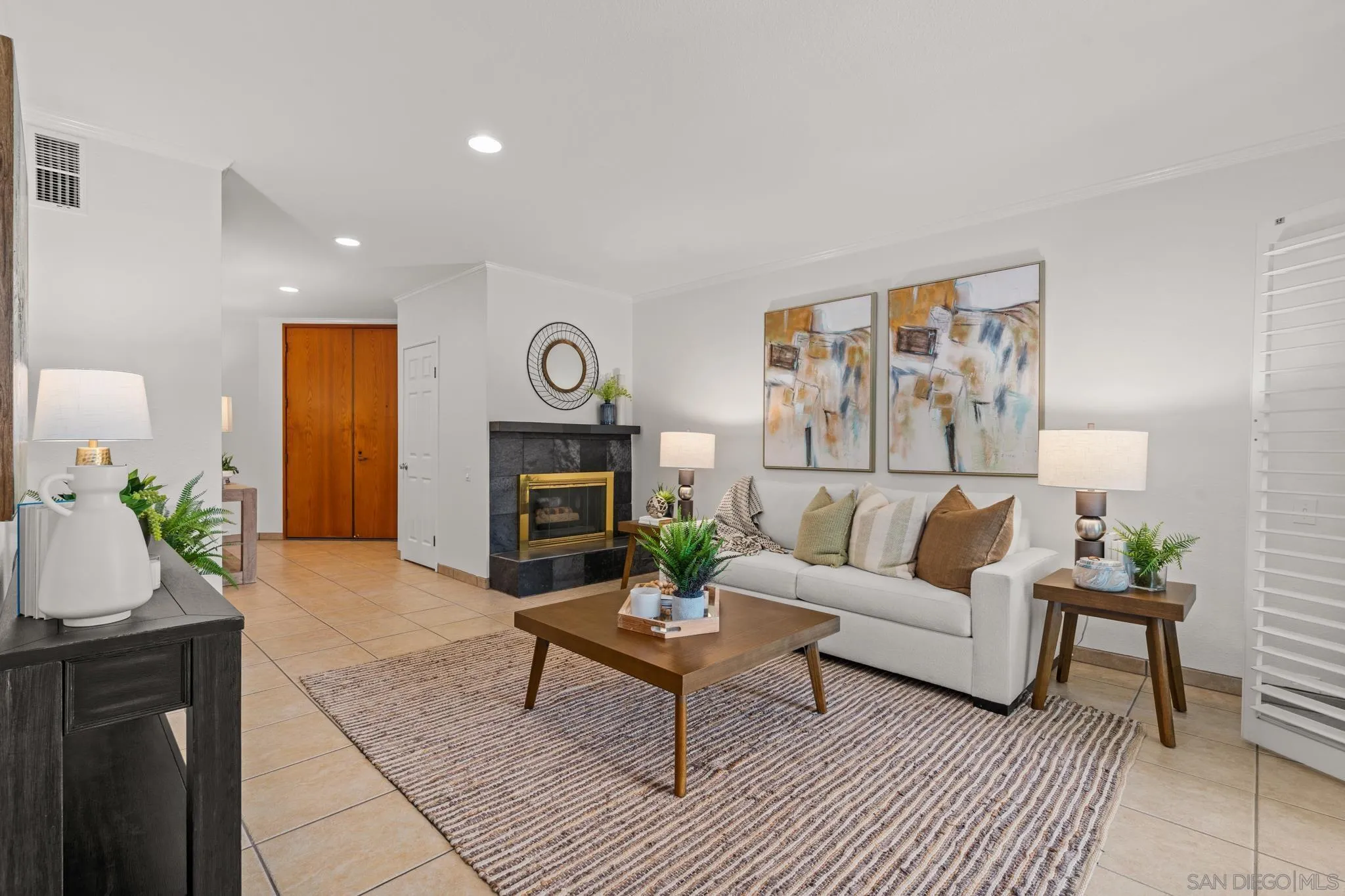 3560 1st Avenue Unit 3