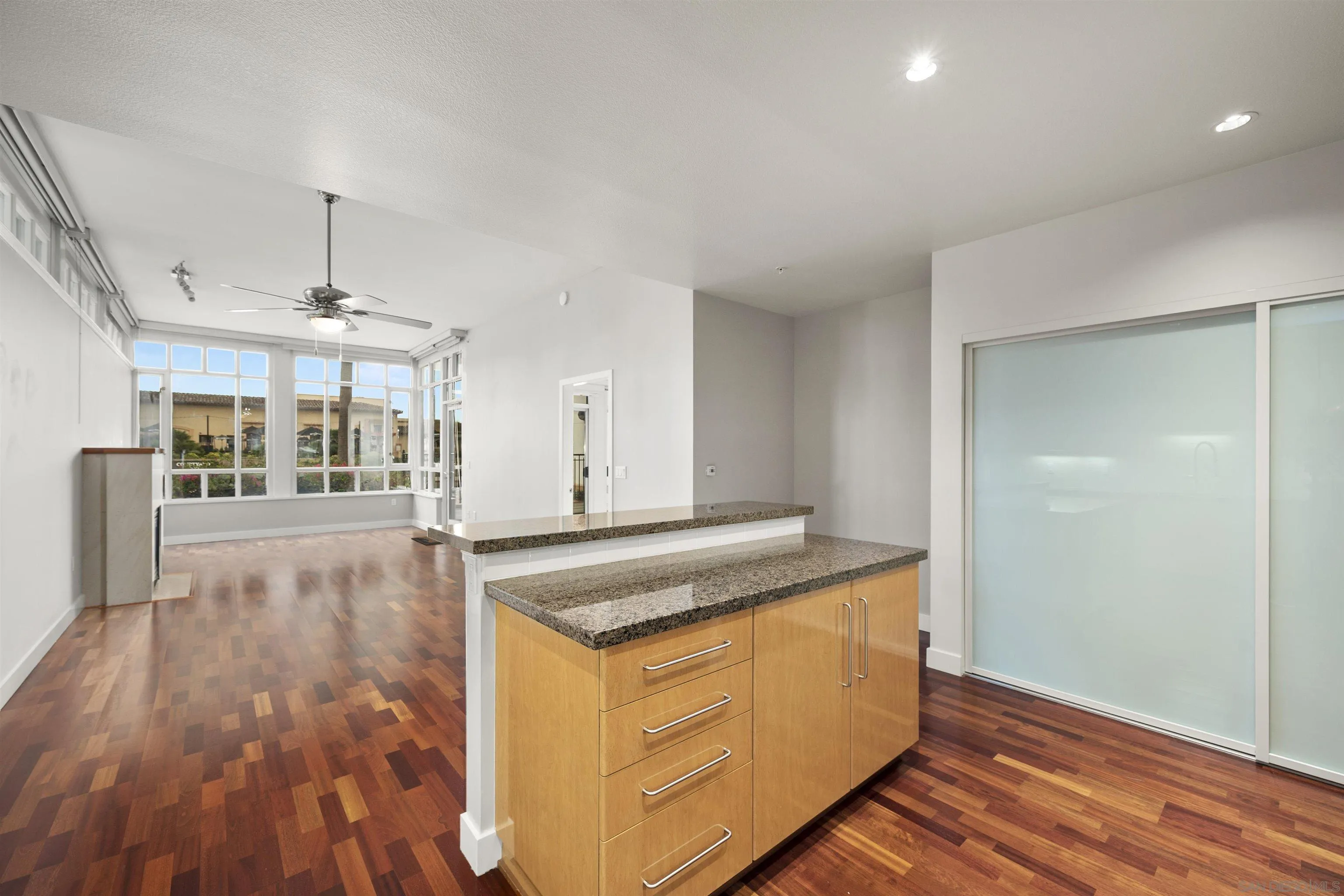 700 W Harbor Dr Unit #103