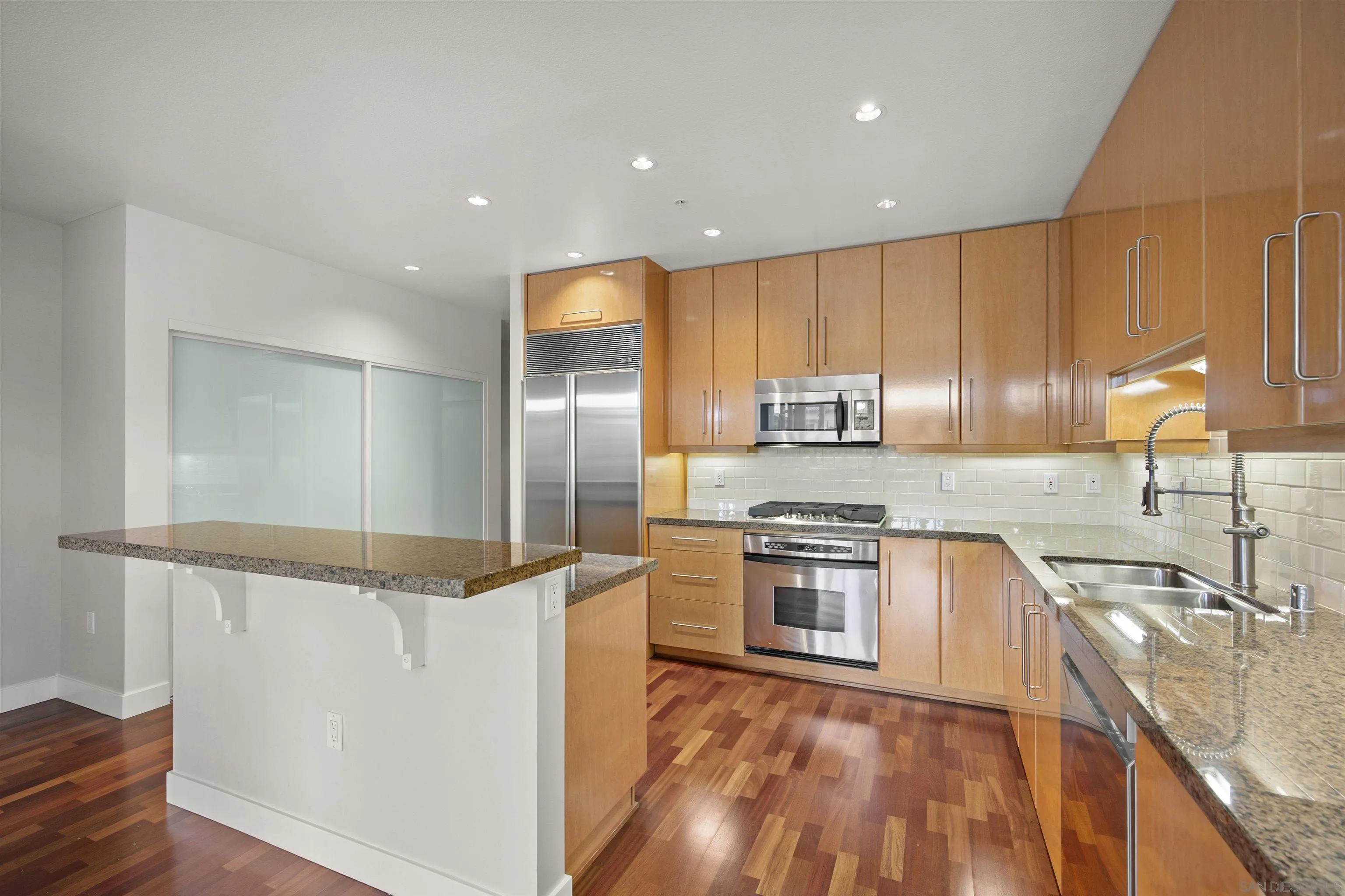700 W Harbor Dr Unit #103