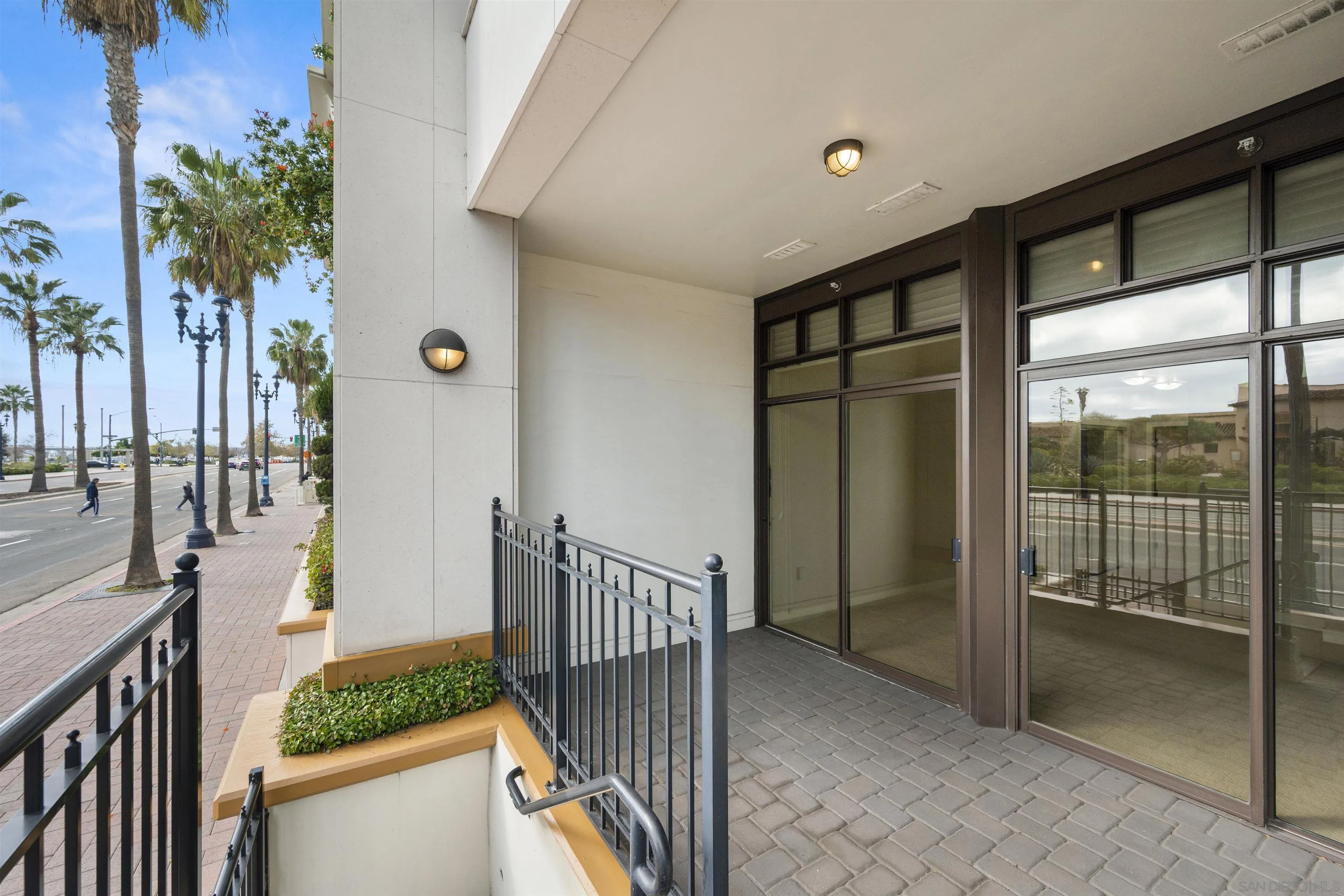 700 W Harbor Dr Unit #103