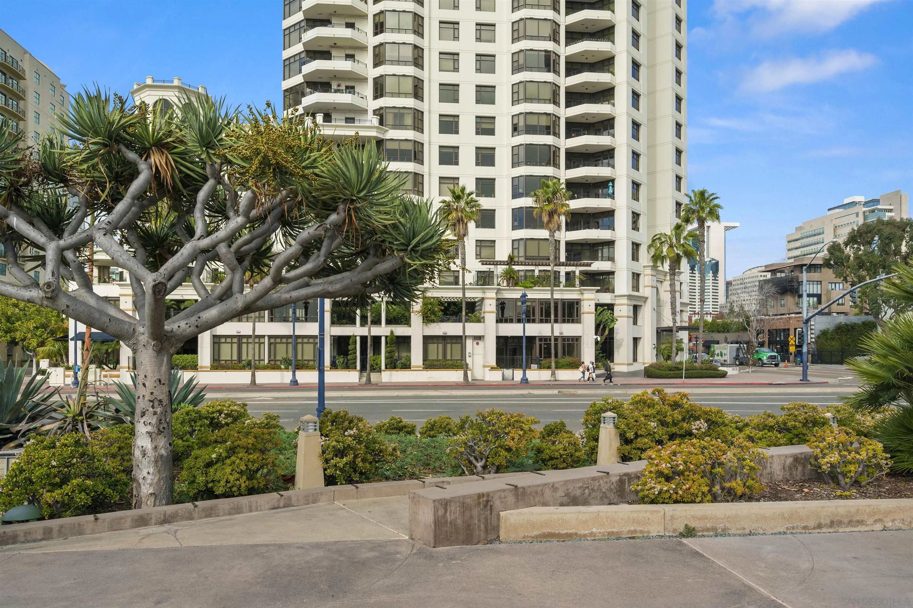 700 W Harbor Dr Unit #103