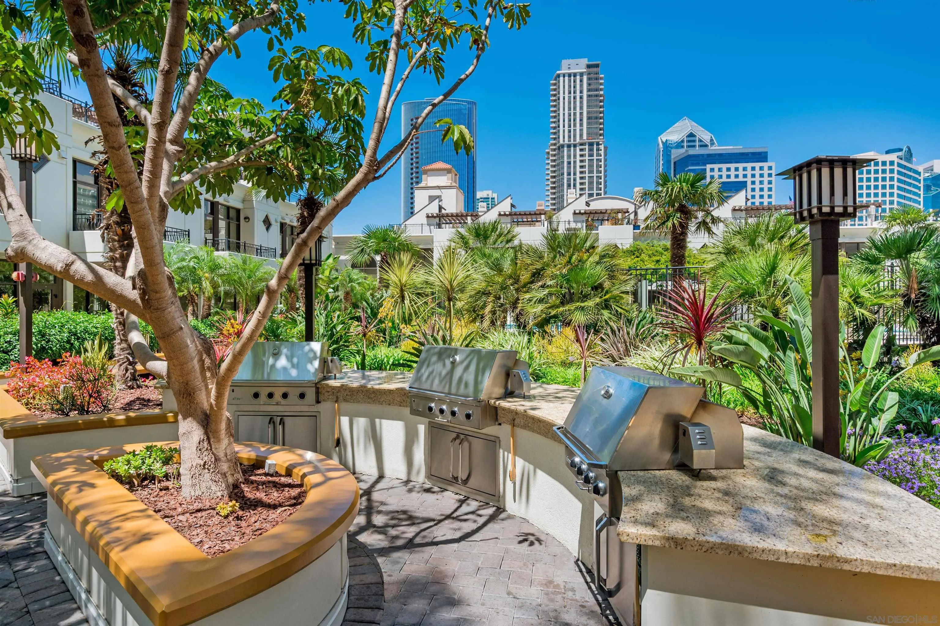 700 W Harbor Dr Unit #103