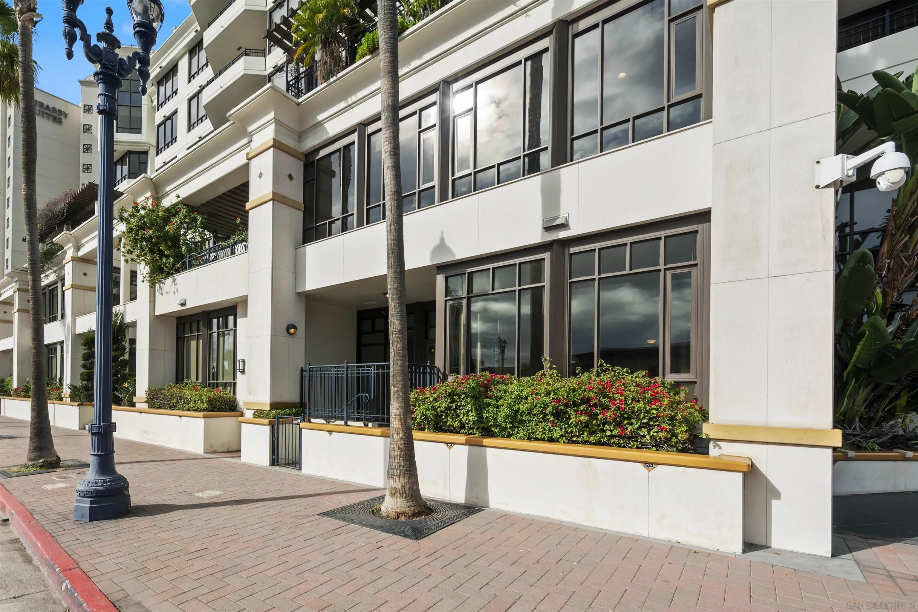 700 W Harbor Dr Unit #103