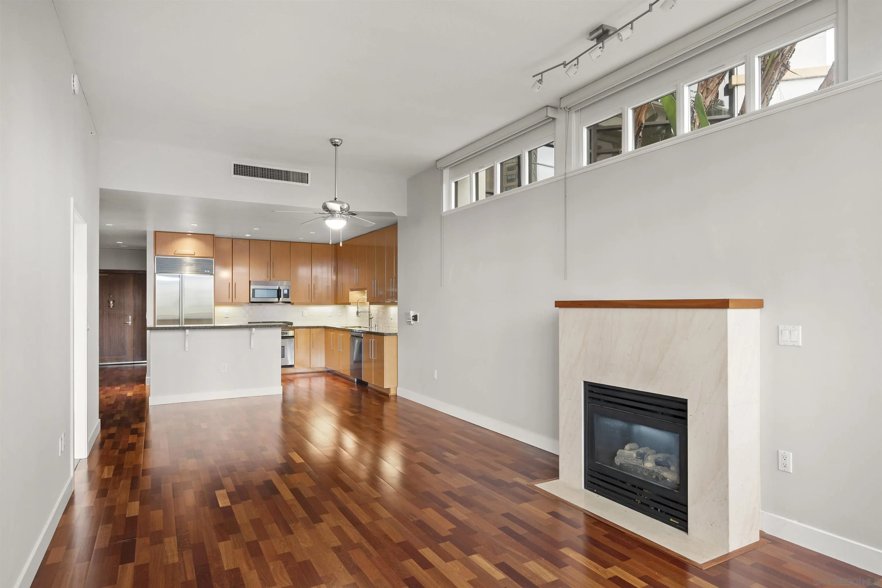 700 W Harbor Dr Unit #103
