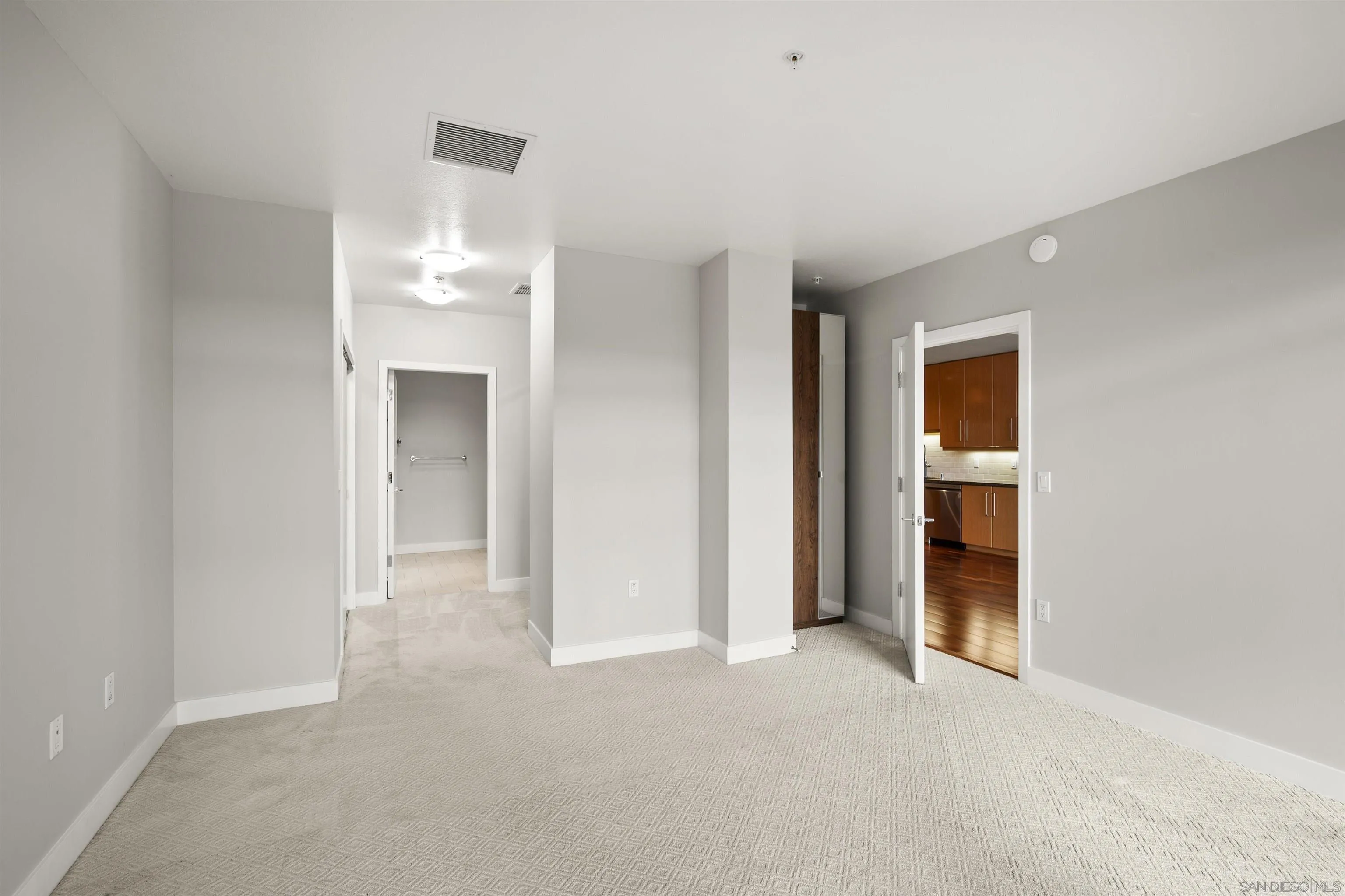 700 W Harbor Dr Unit #103