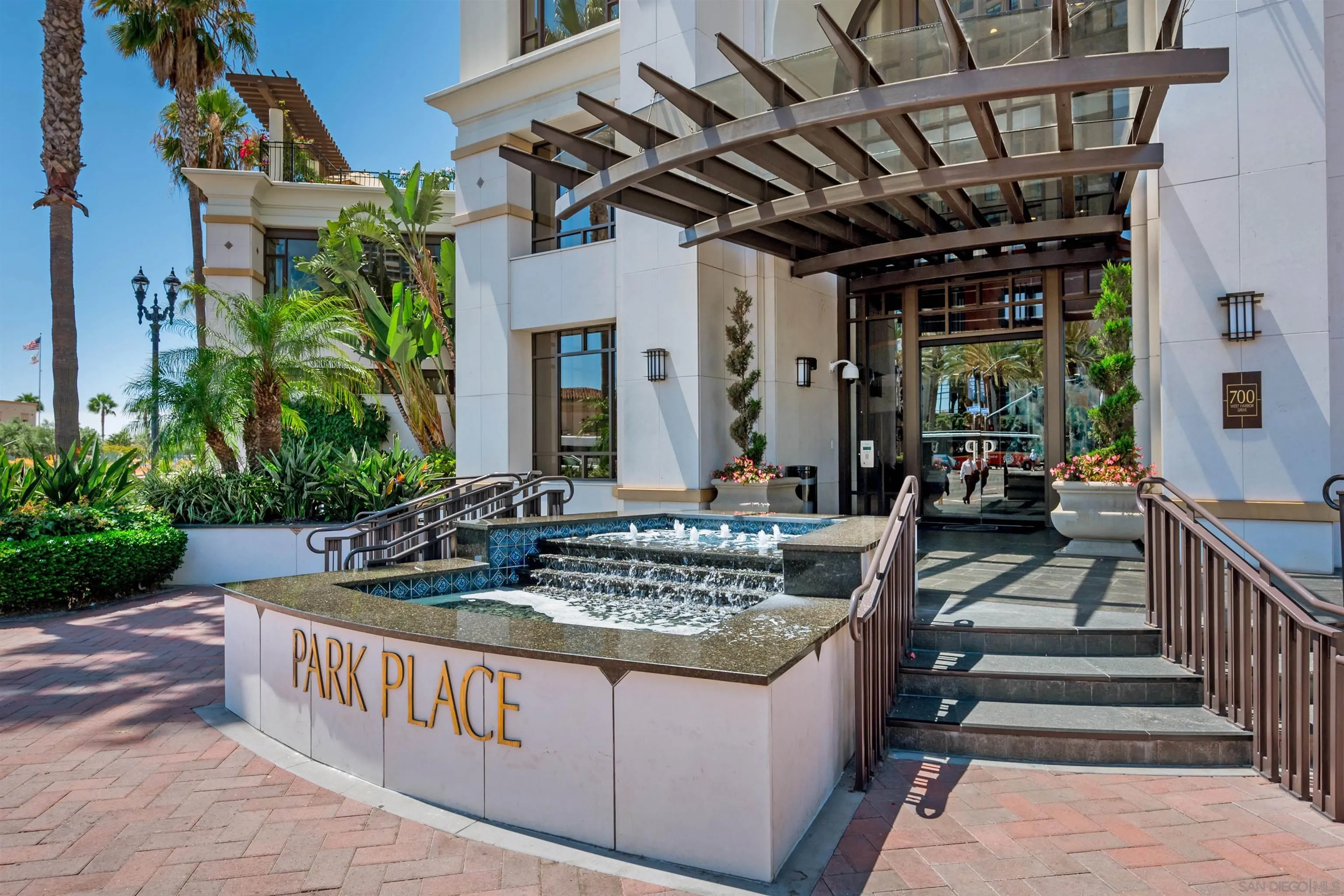 700 W Harbor Dr Unit #103