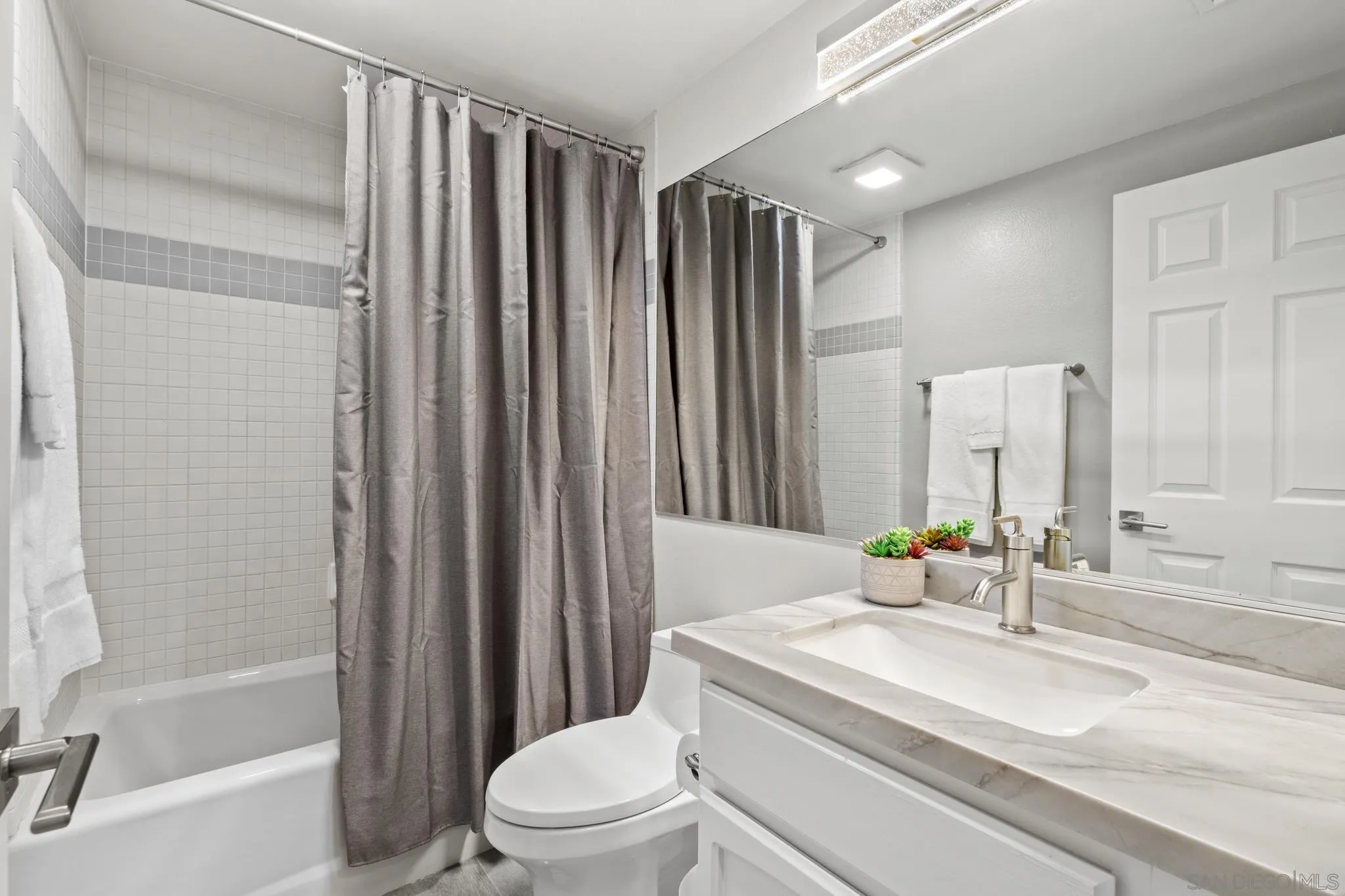 3060 6th Ave Unit 12