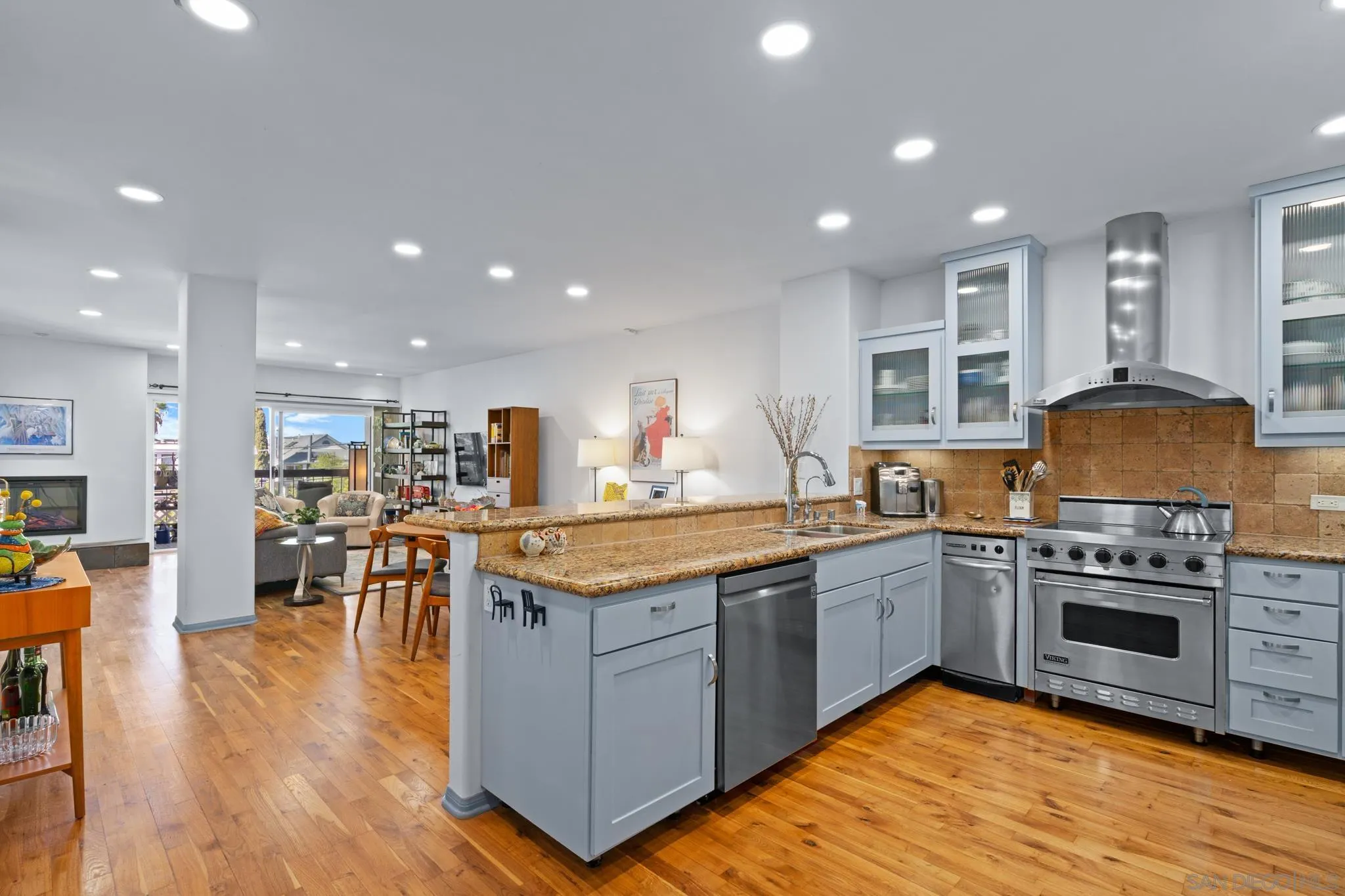 3560 1st Avenue Unit 2