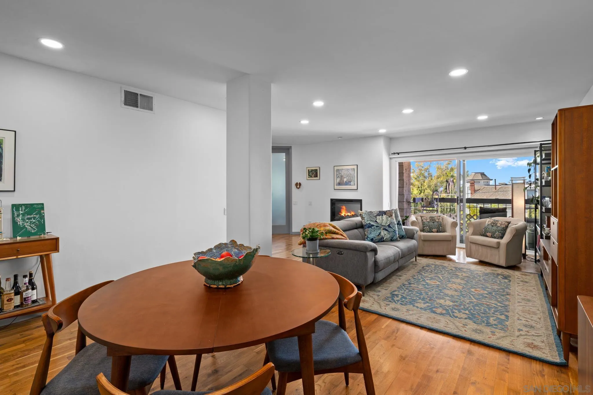 3560 1st Avenue Unit 2