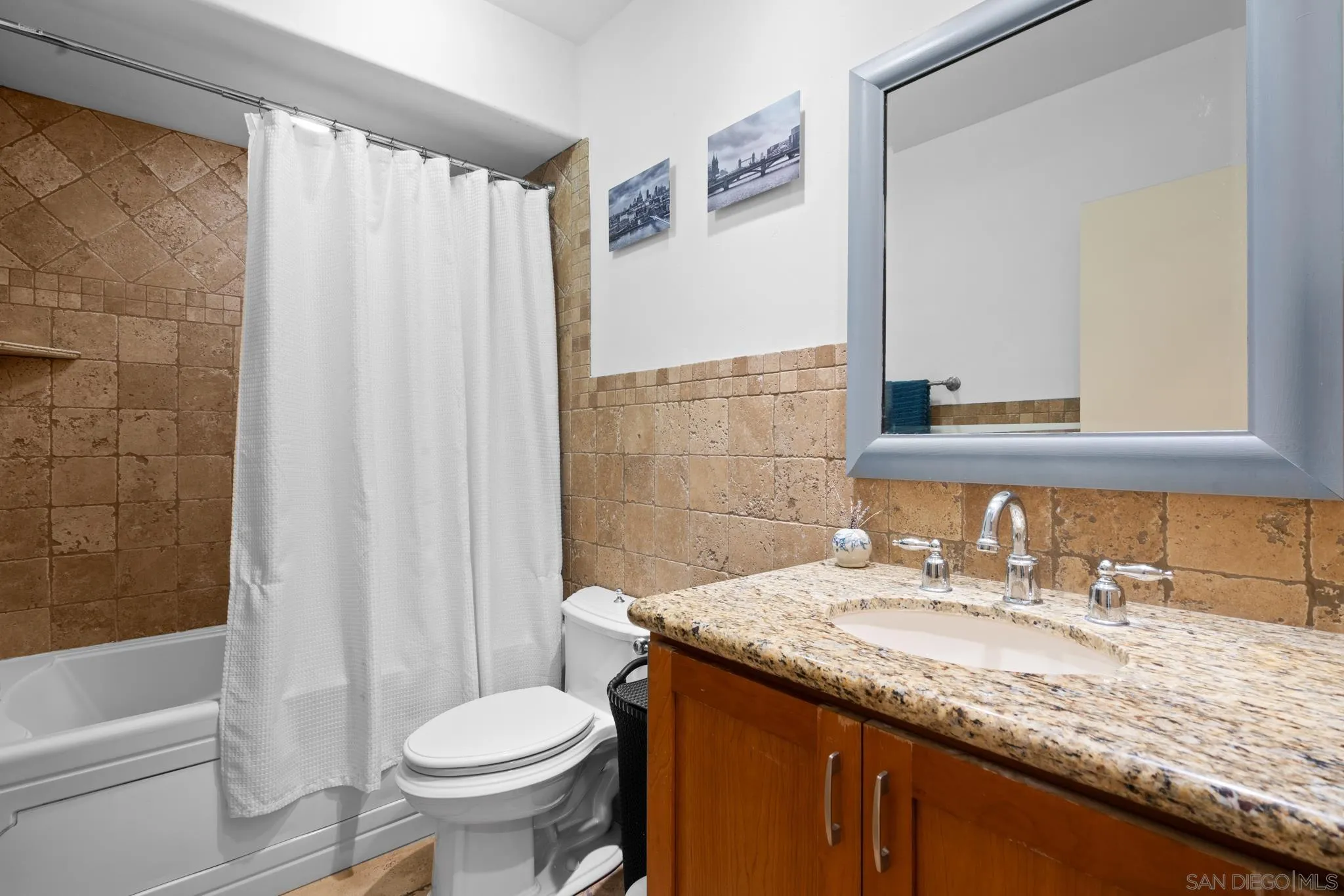 3560 1st Avenue Unit 2