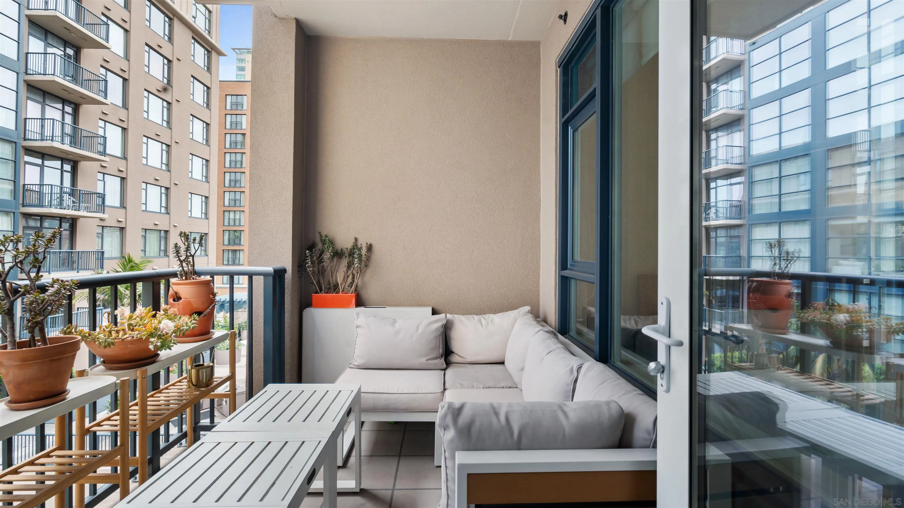 530 K St Unit 409