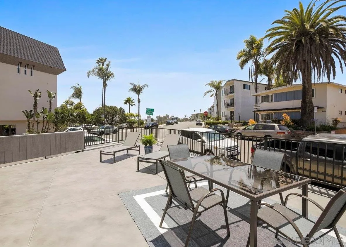 3980 Crown Point Drive