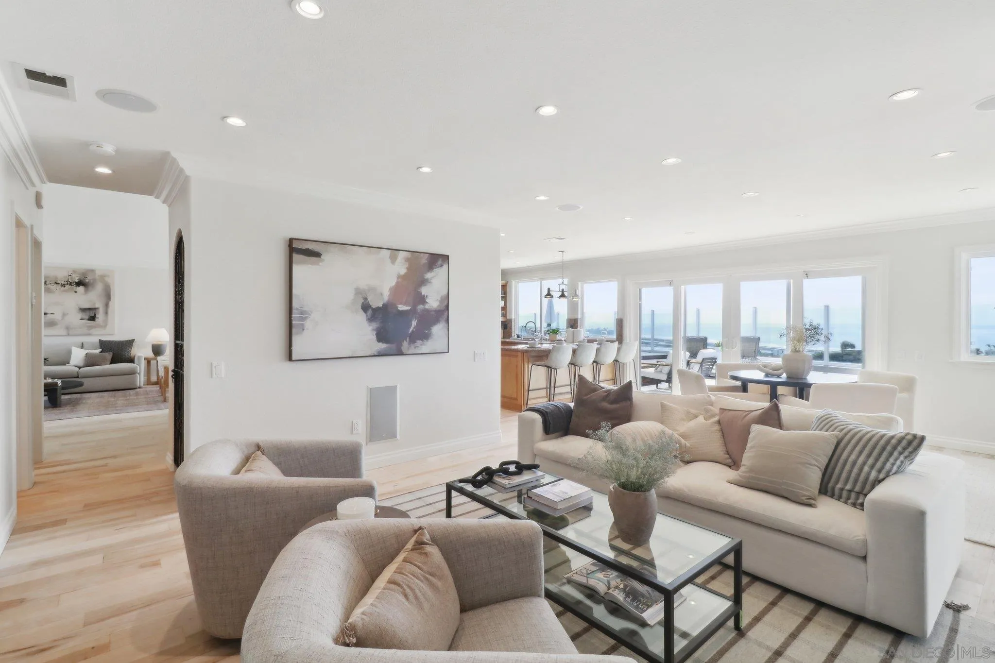2142 Bulrush