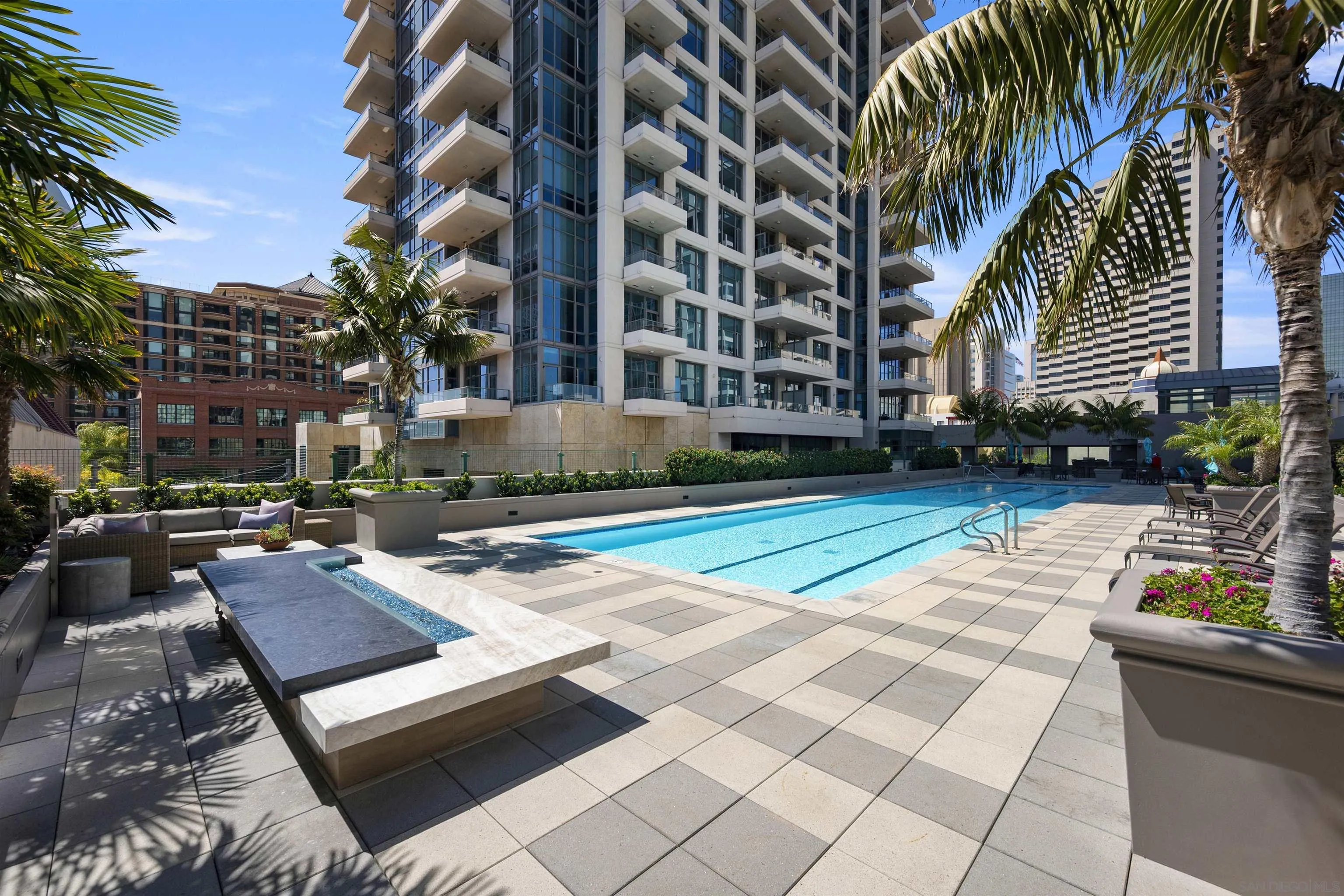 550 Front Street Unit 707
