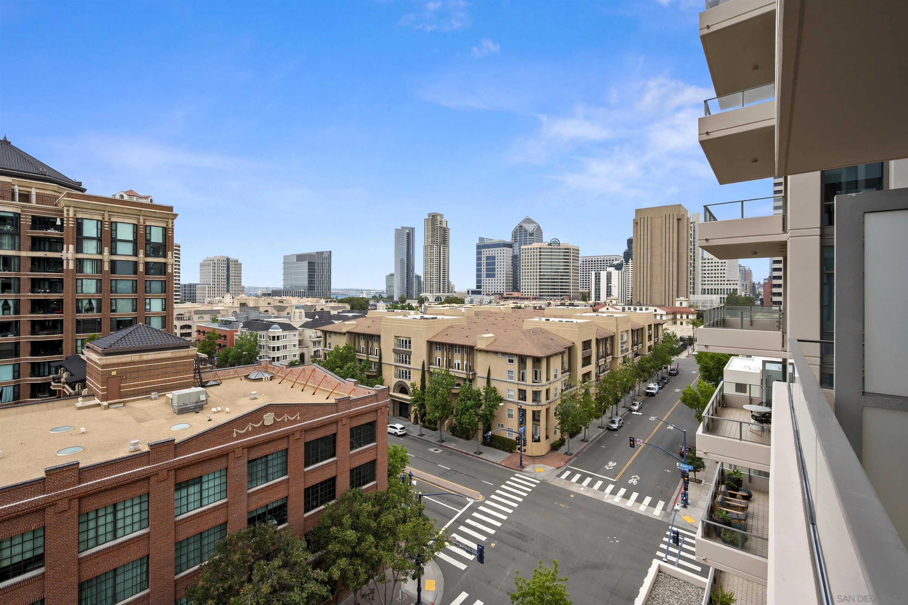 550 Front Street Unit 707