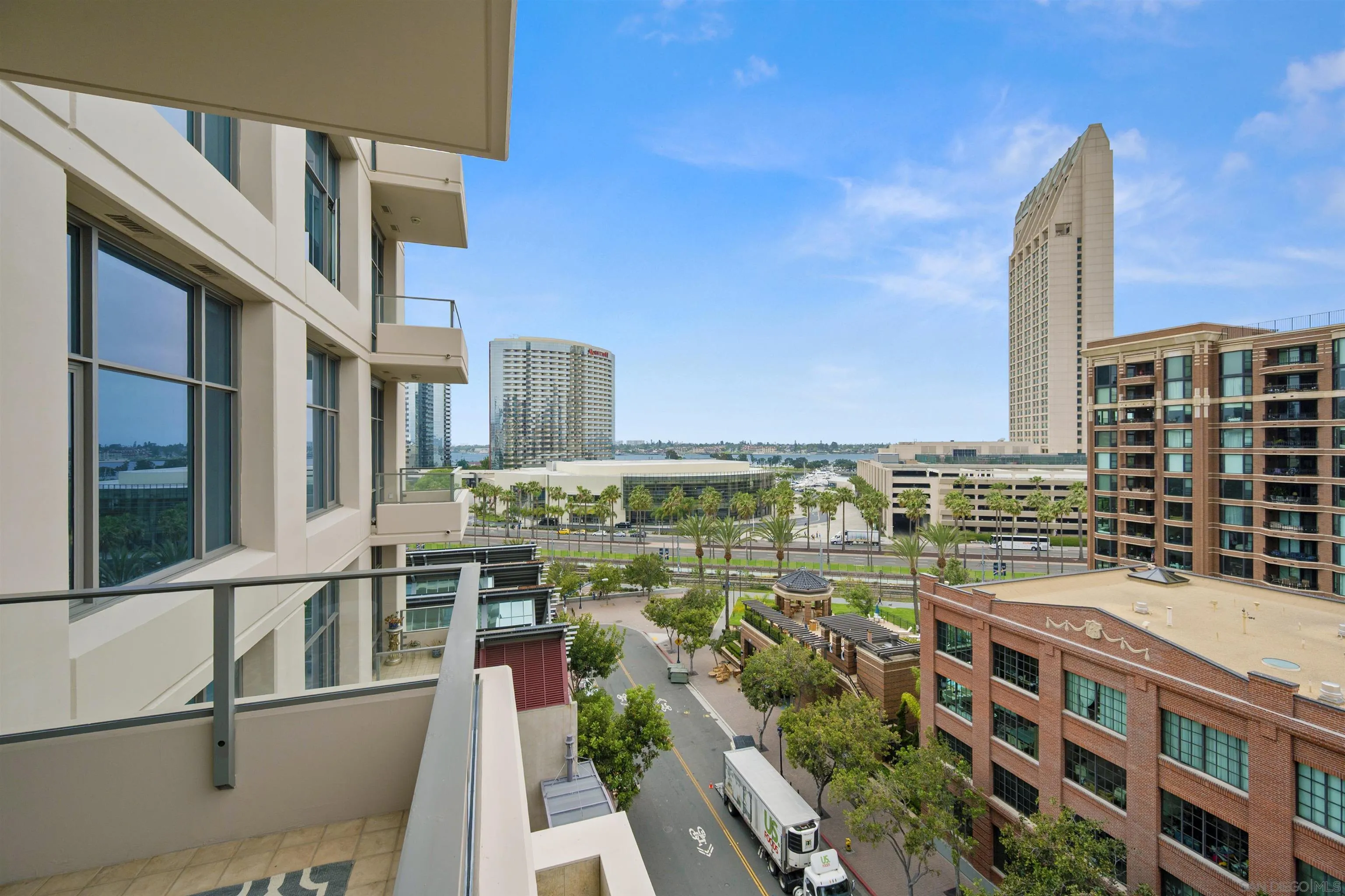 550 Front Street Unit 707