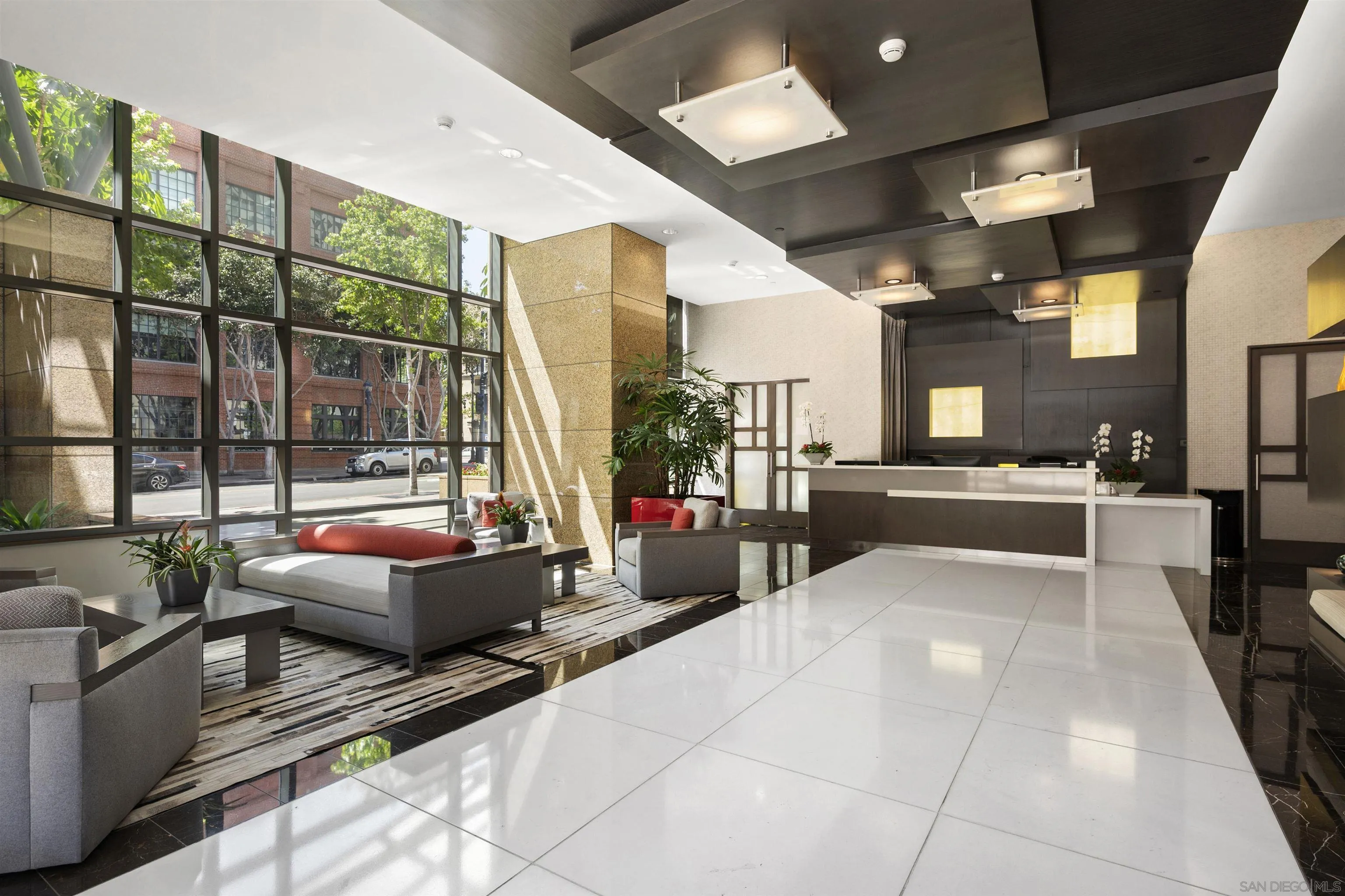 550 Front Street Unit 707