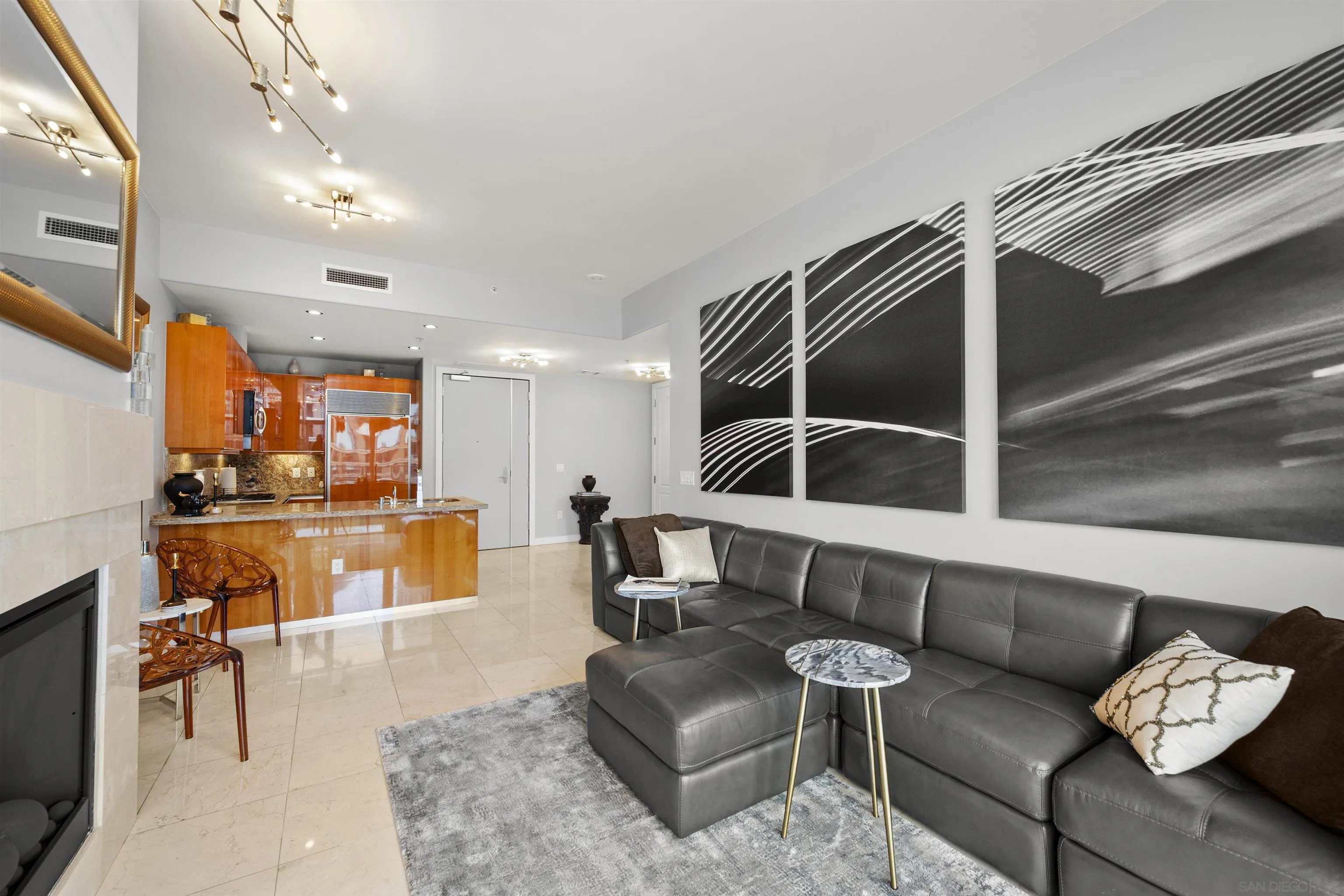 550 Front Street Unit 707