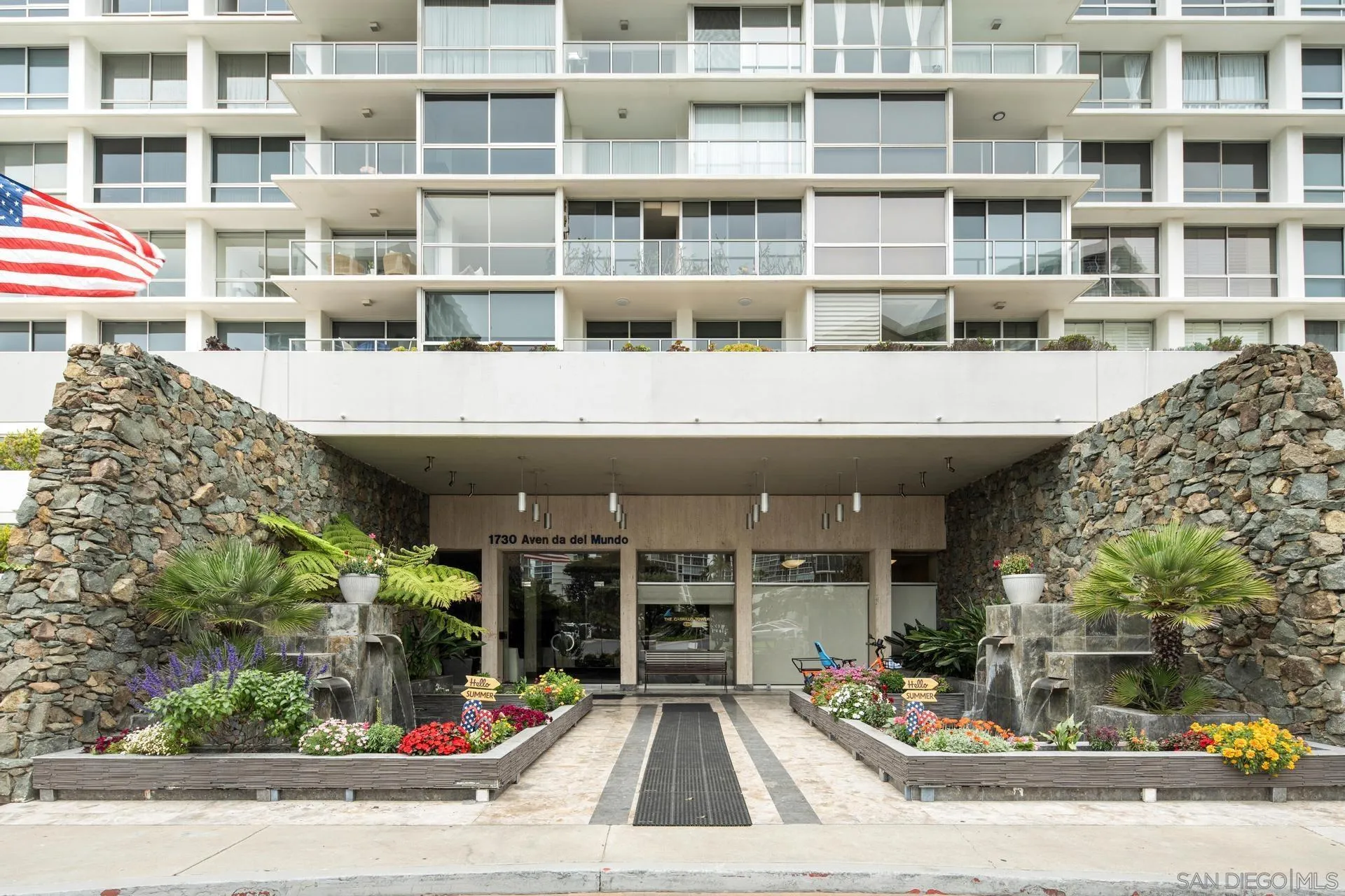 1730 Avenida Del Mundo Unit 310
