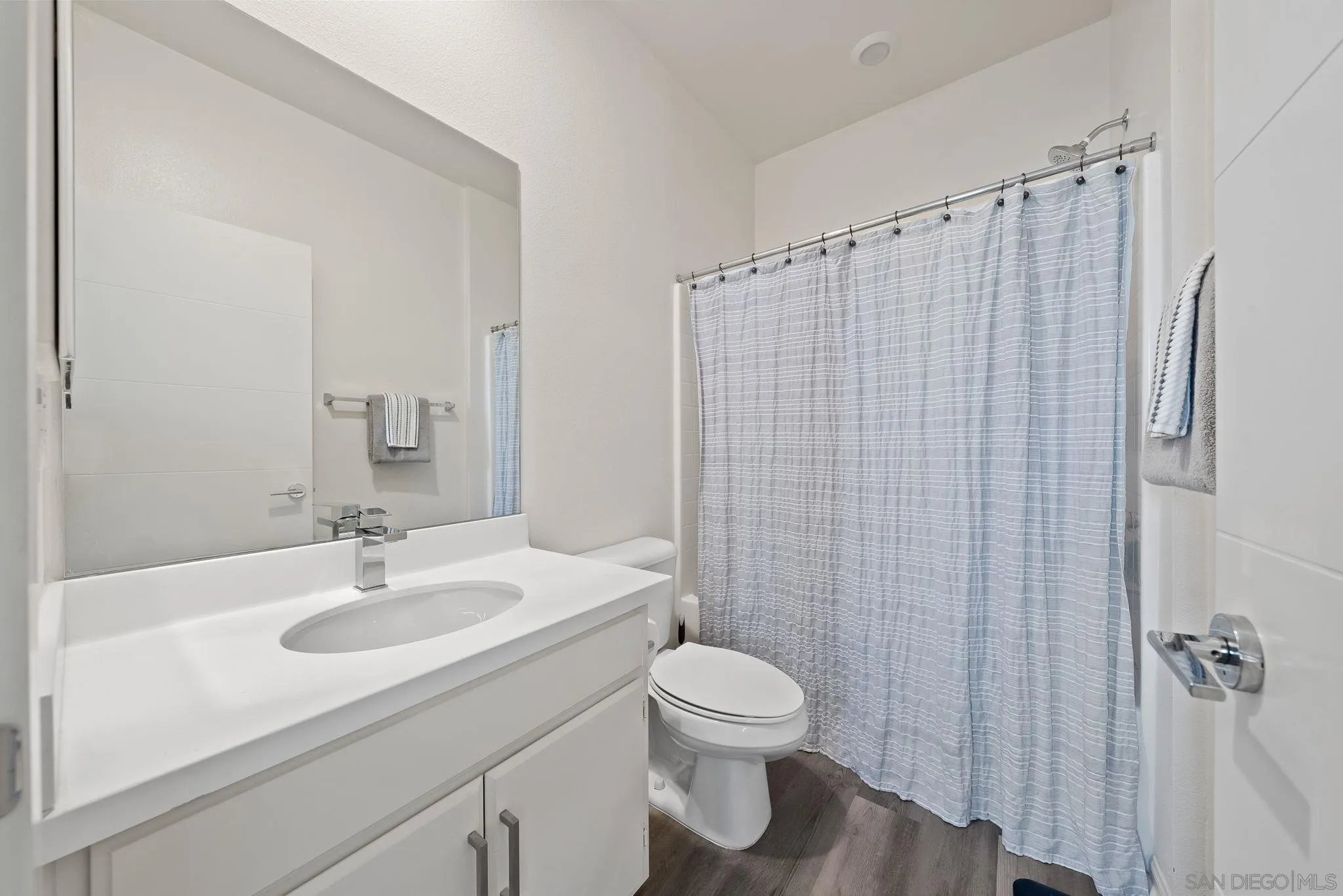 2054 Luzon Ln Unit 2