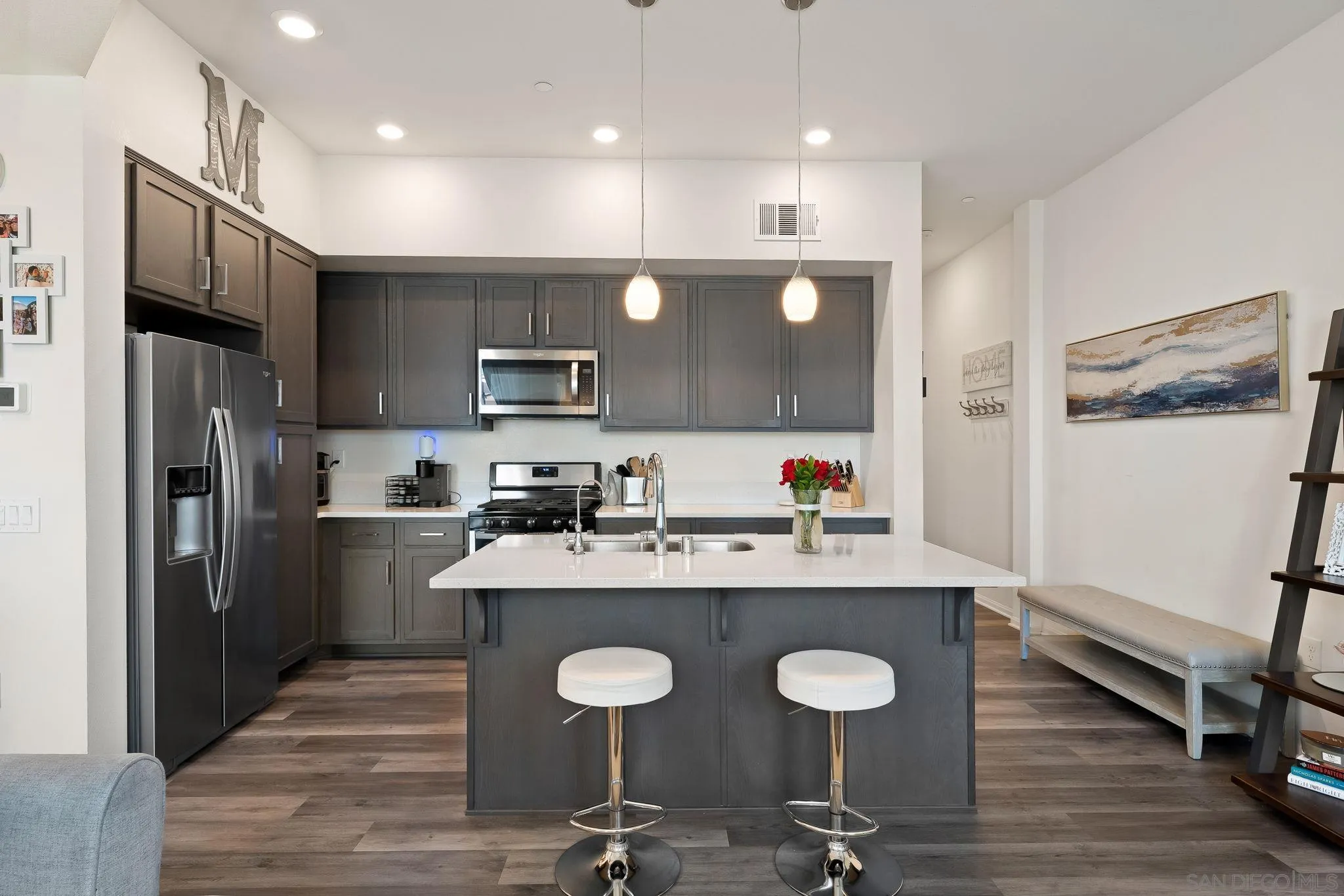 2054 Luzon Ln Unit 2