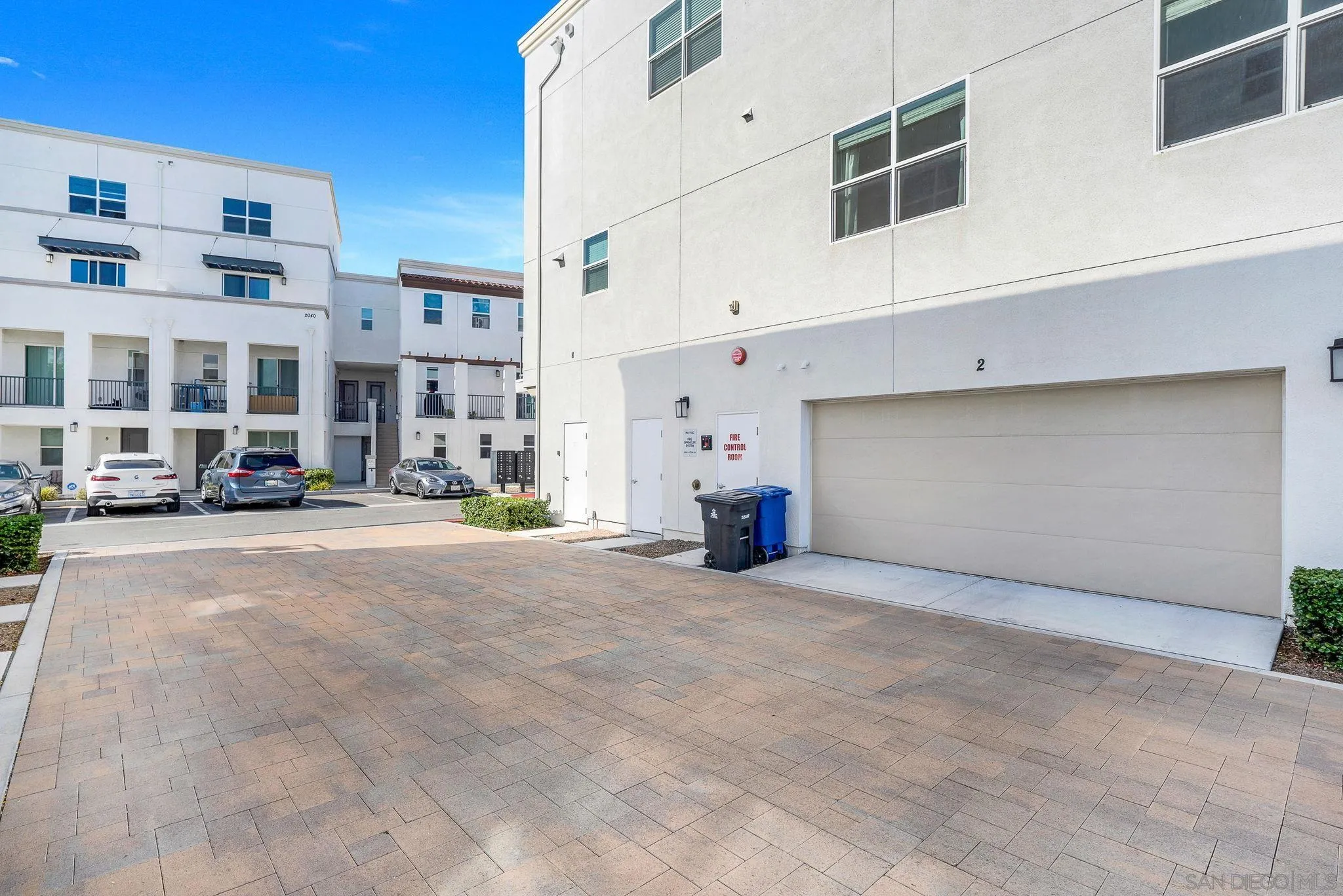 2054 Luzon Ln Unit 2