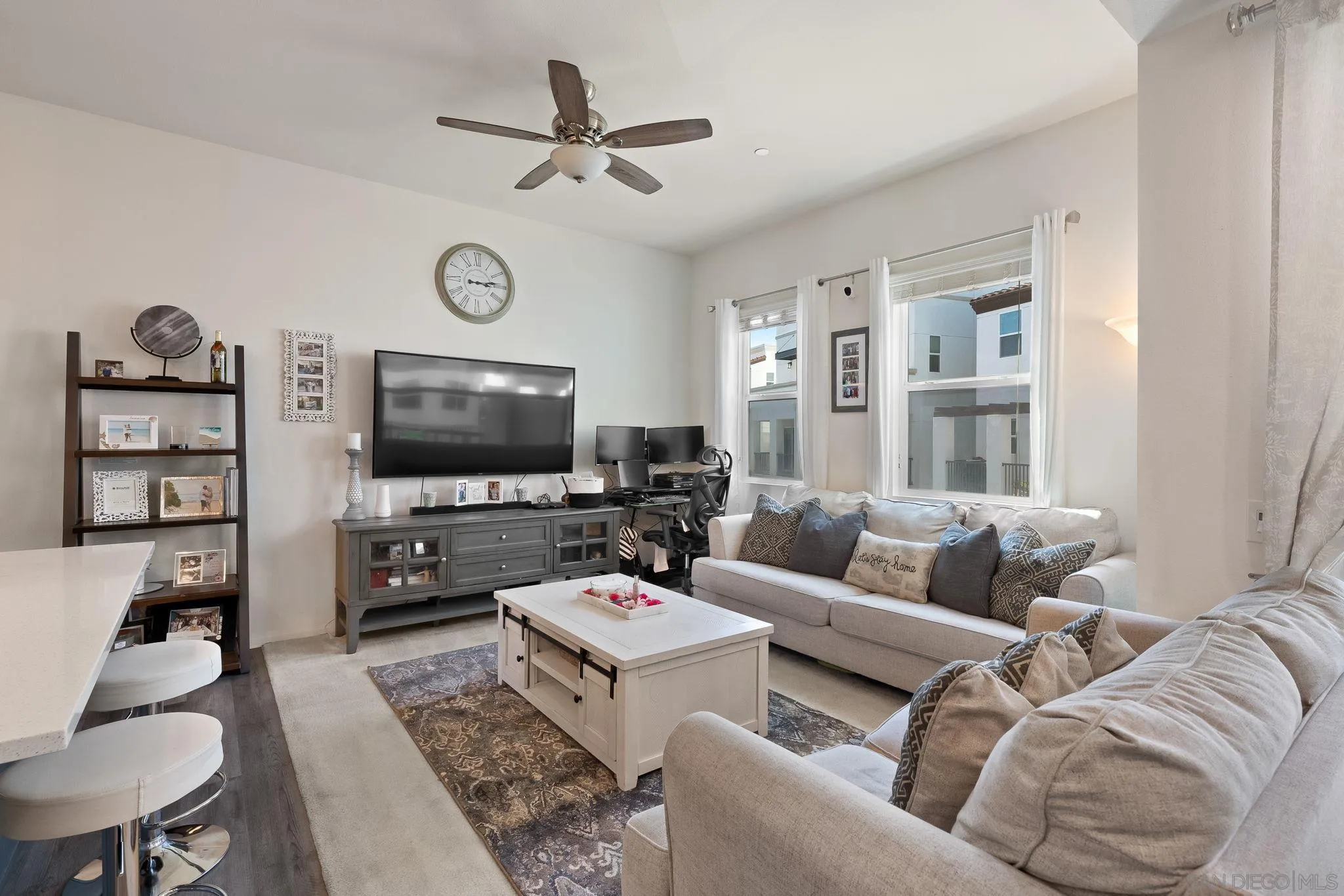 2054 Luzon Ln Unit 2