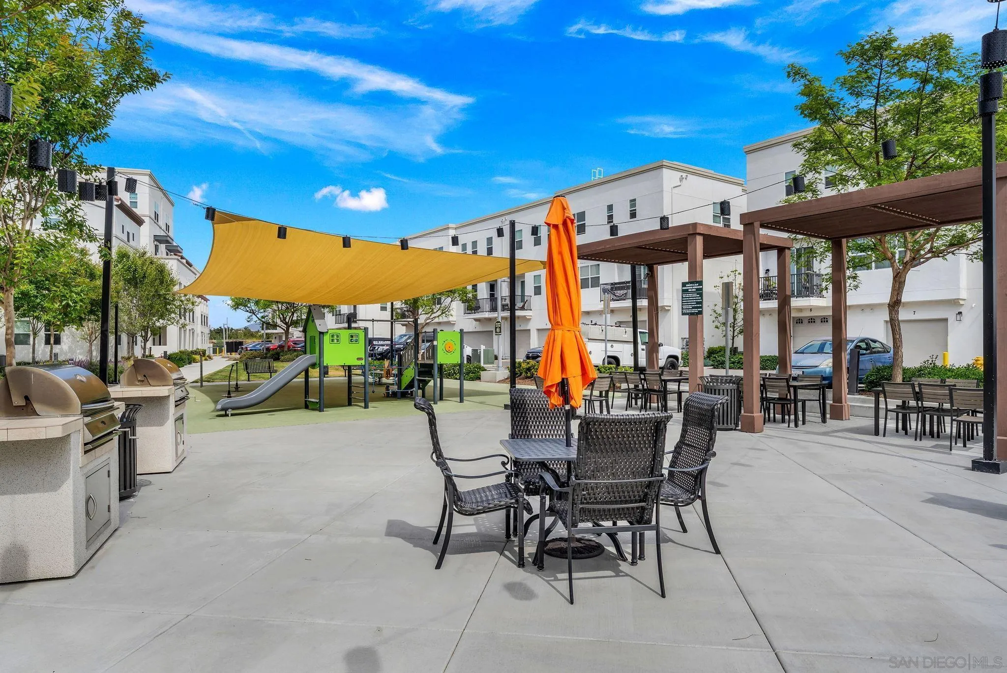 2054 Luzon Ln Unit 2
