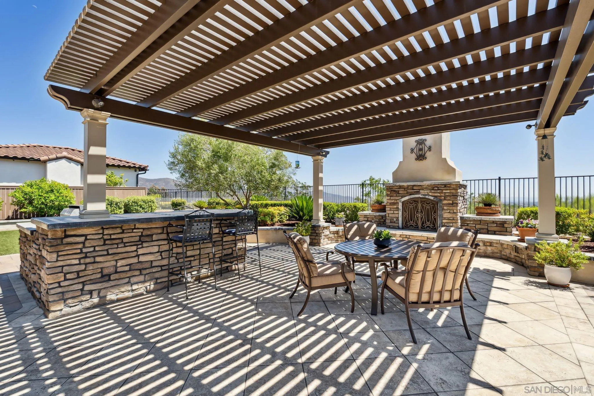 420 Agua Vista Dr