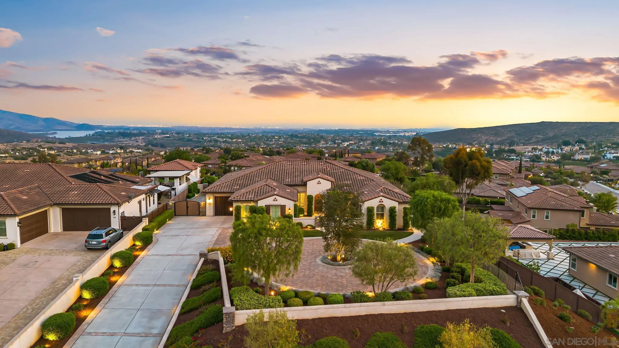 420 Agua Vista Dr