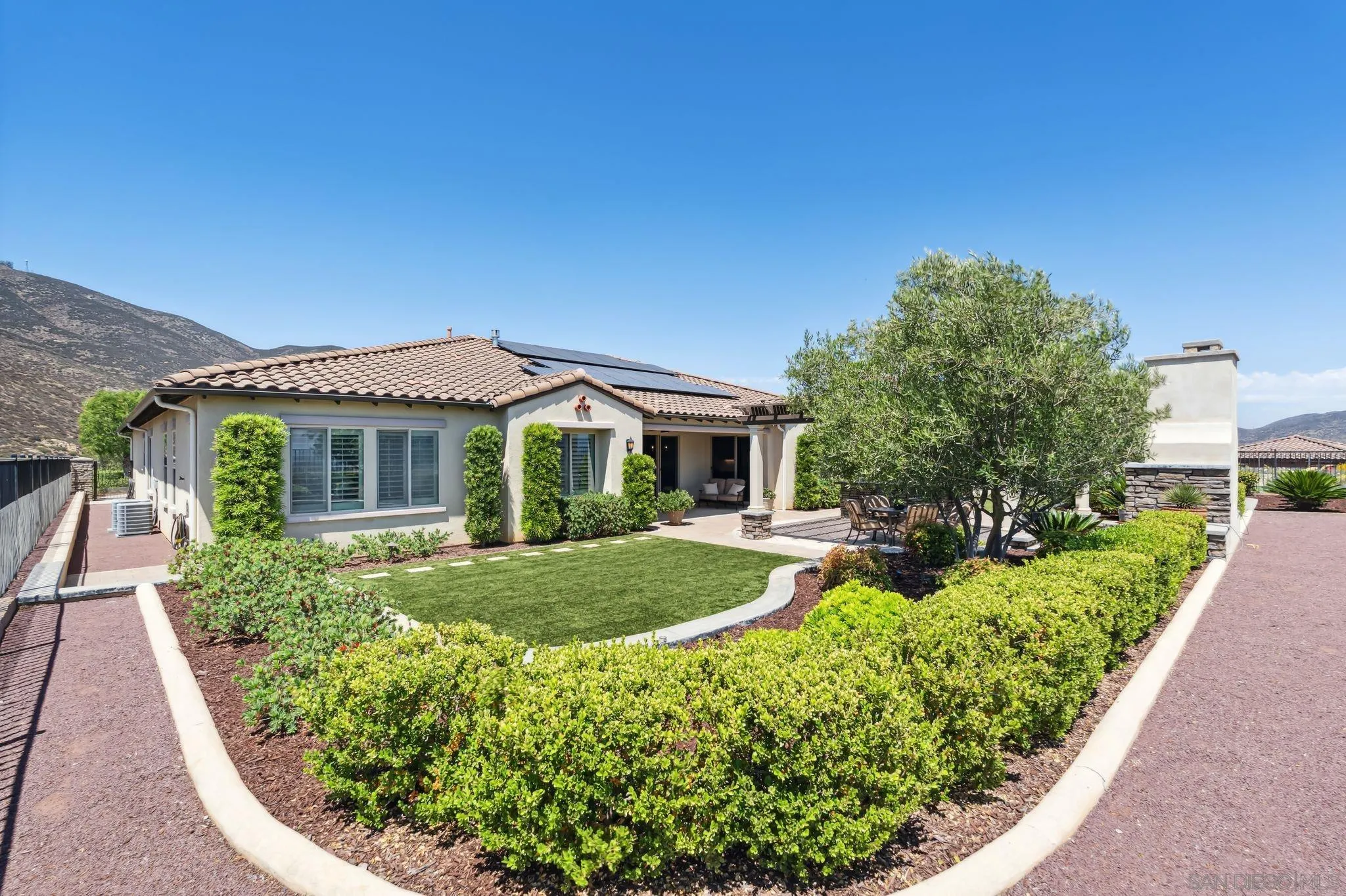 420 Agua Vista Dr