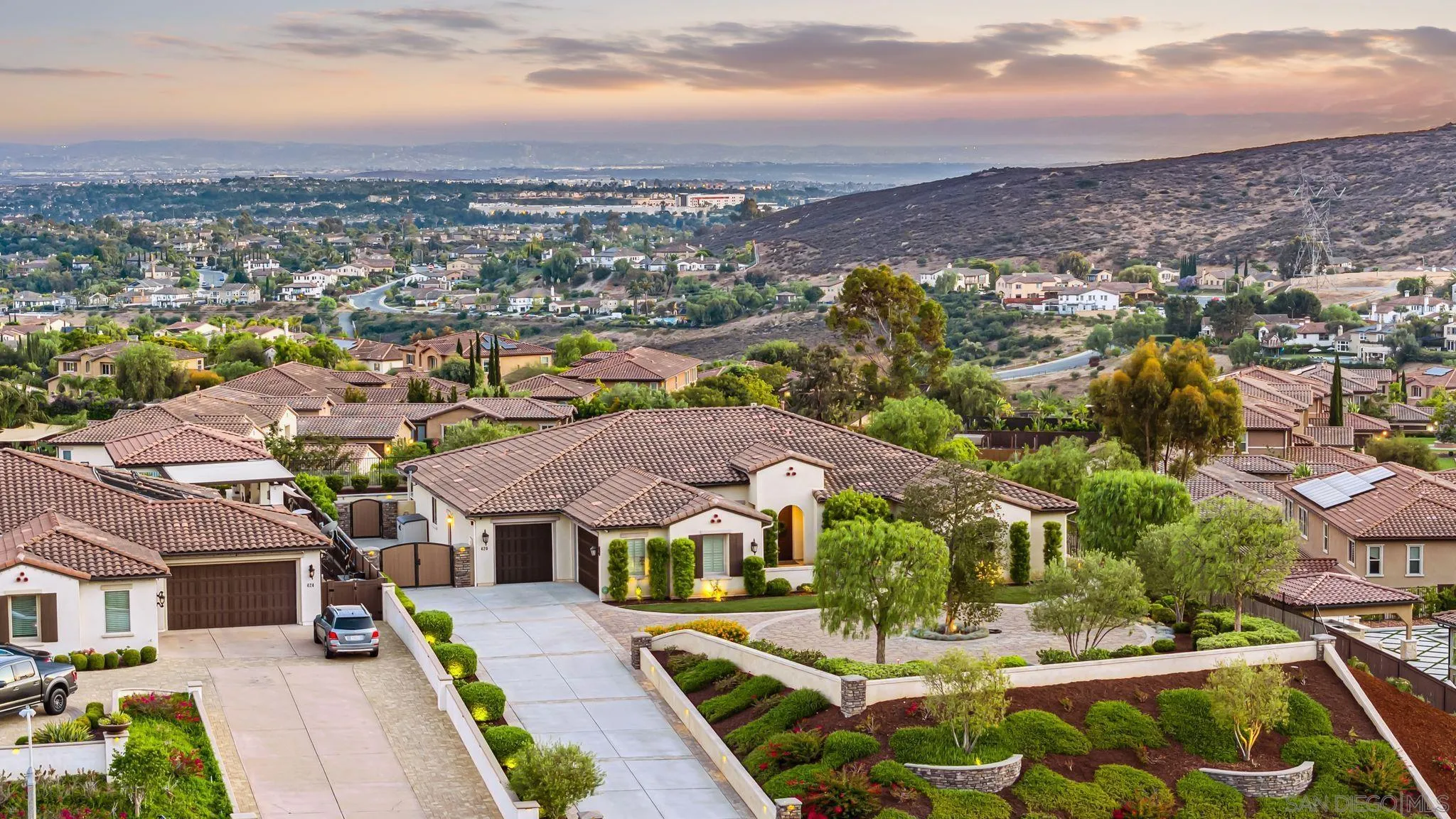 420 Agua Vista Dr