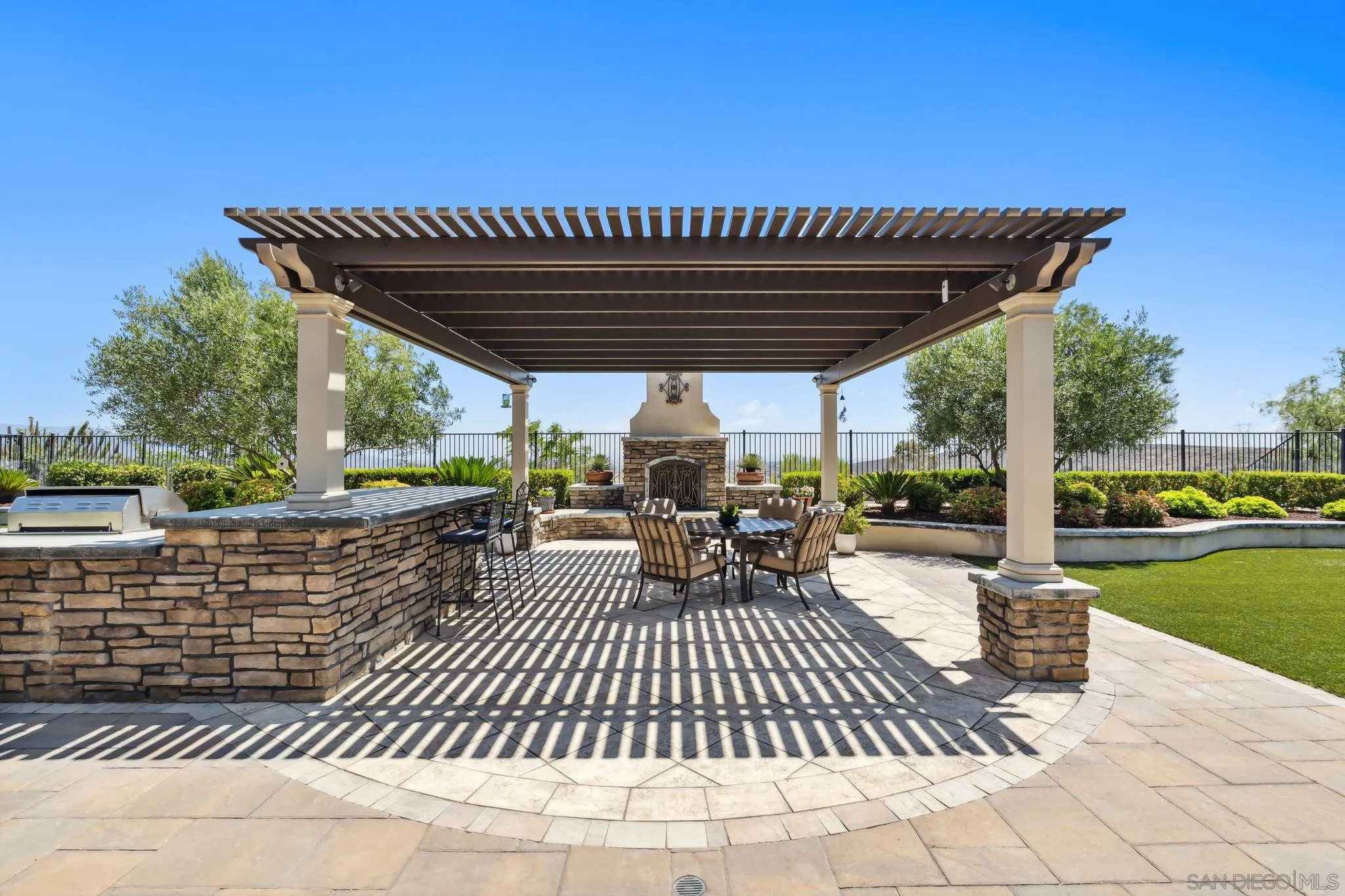 420 Agua Vista Dr