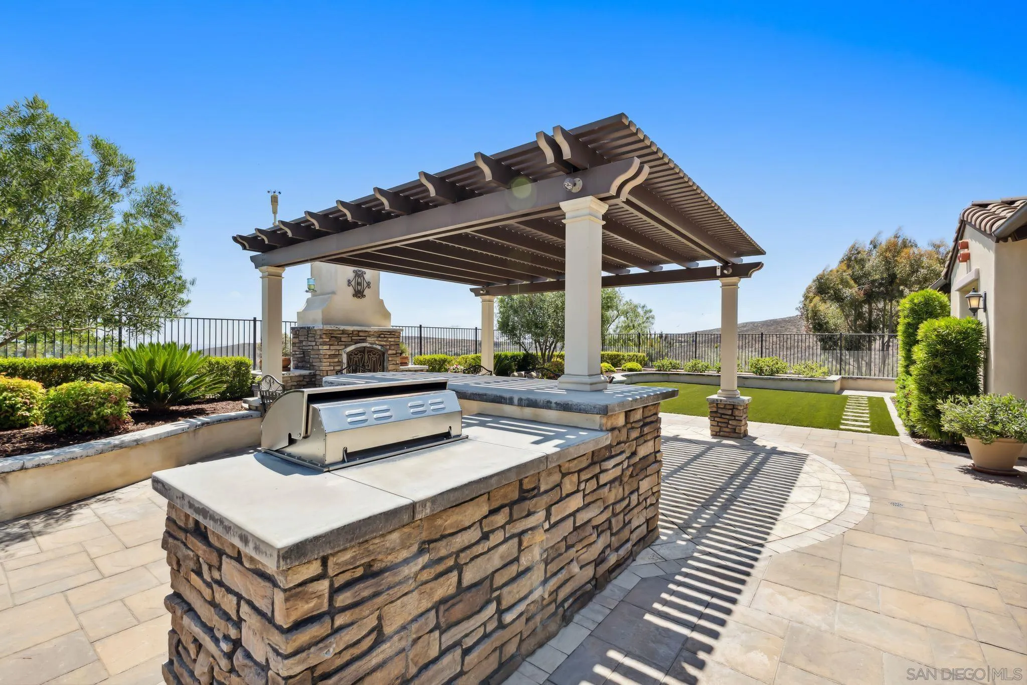 420 Agua Vista Dr