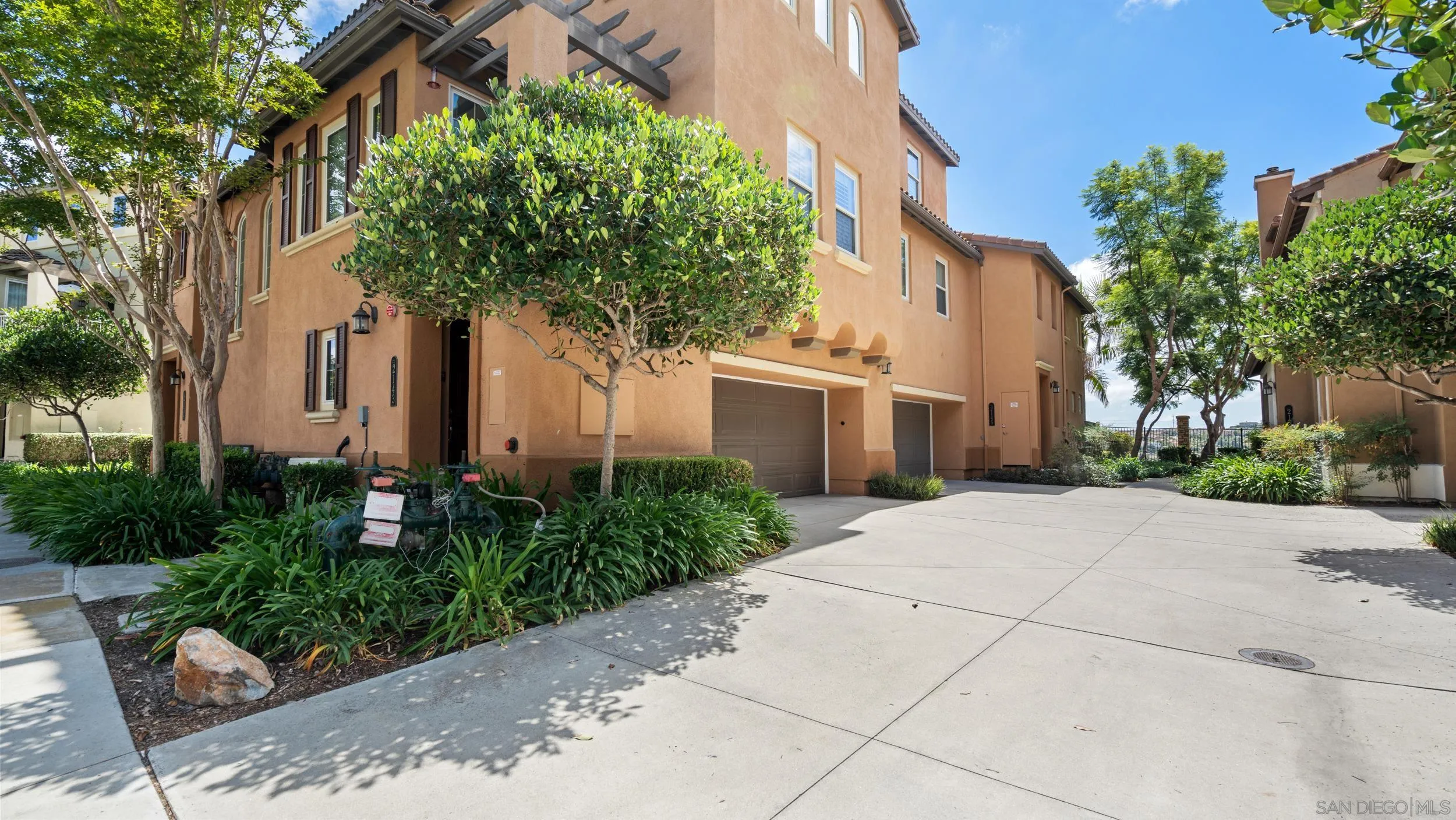 2145 Silverado Street