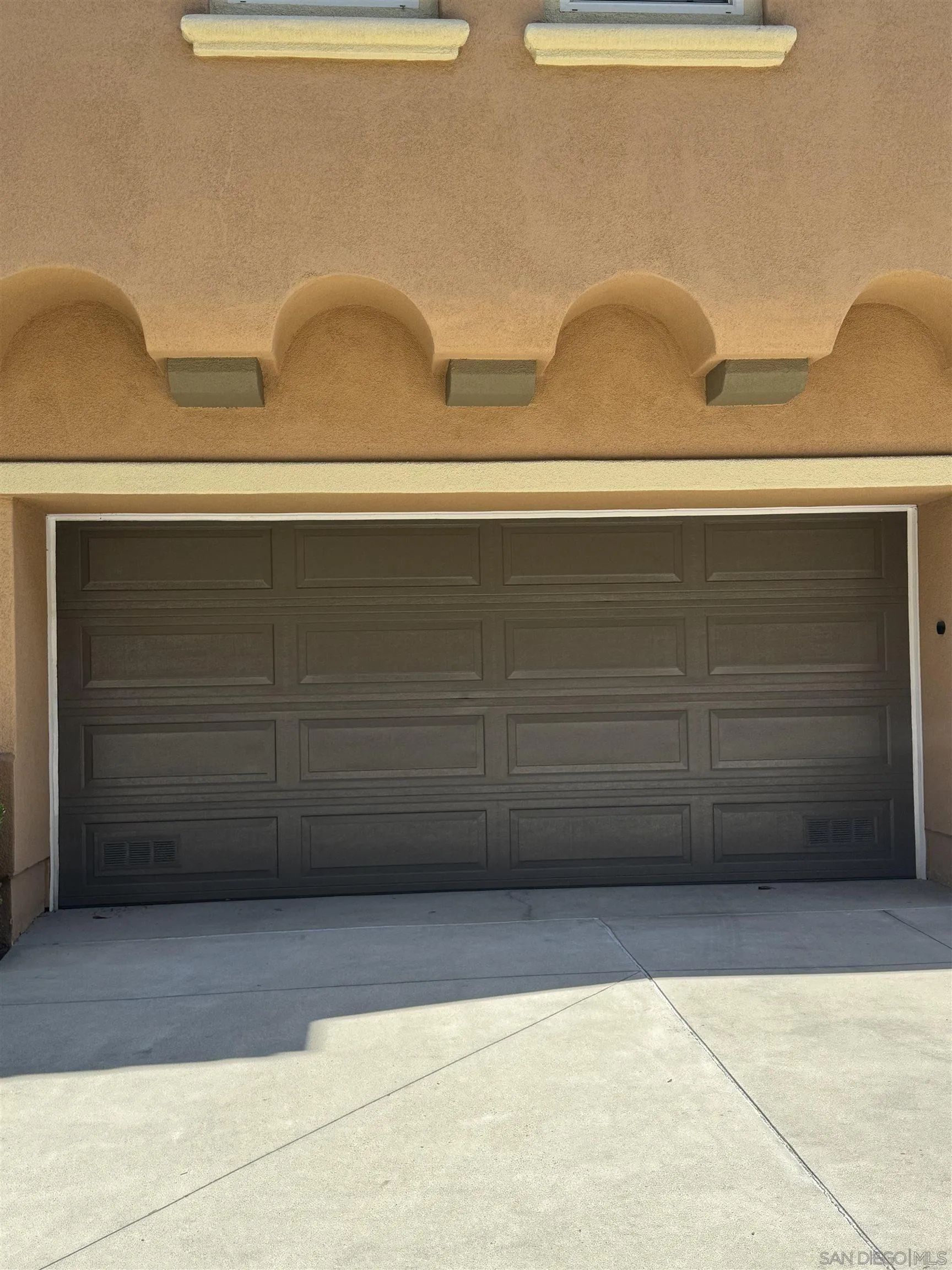 2145 Silverado Street