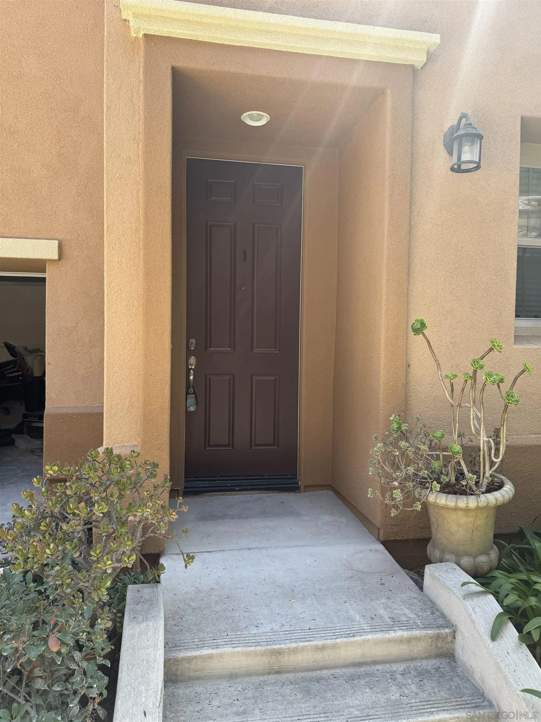2145 Silverado Street
