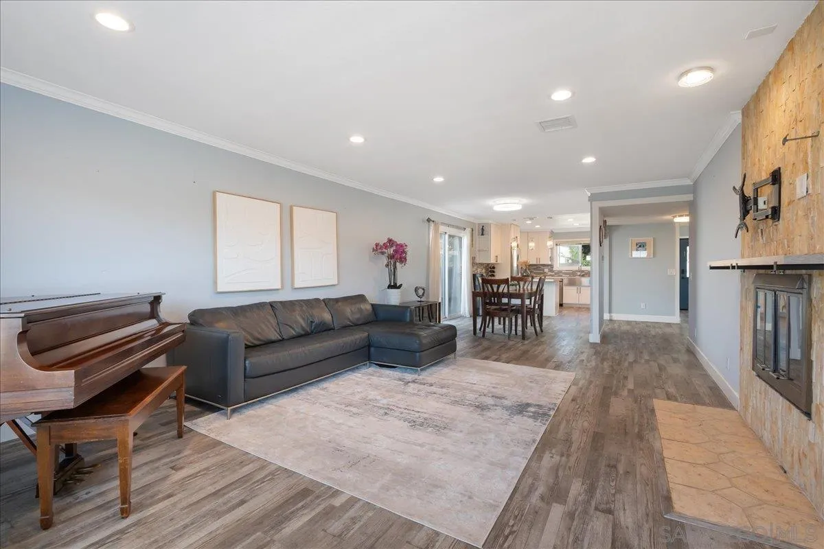 3834 Polaris Dr, La Mesa