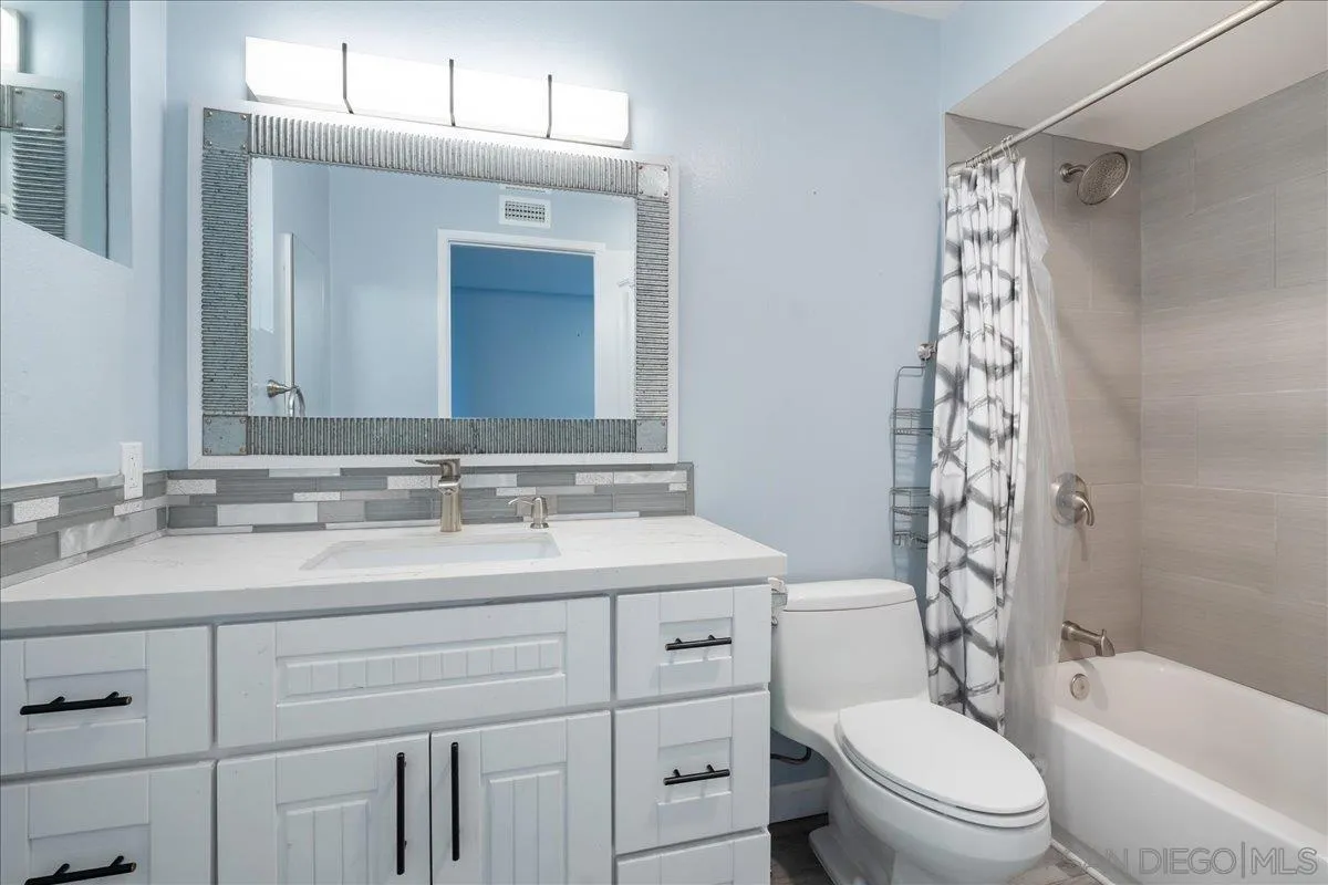 3834 Polaris Dr, La Mesa