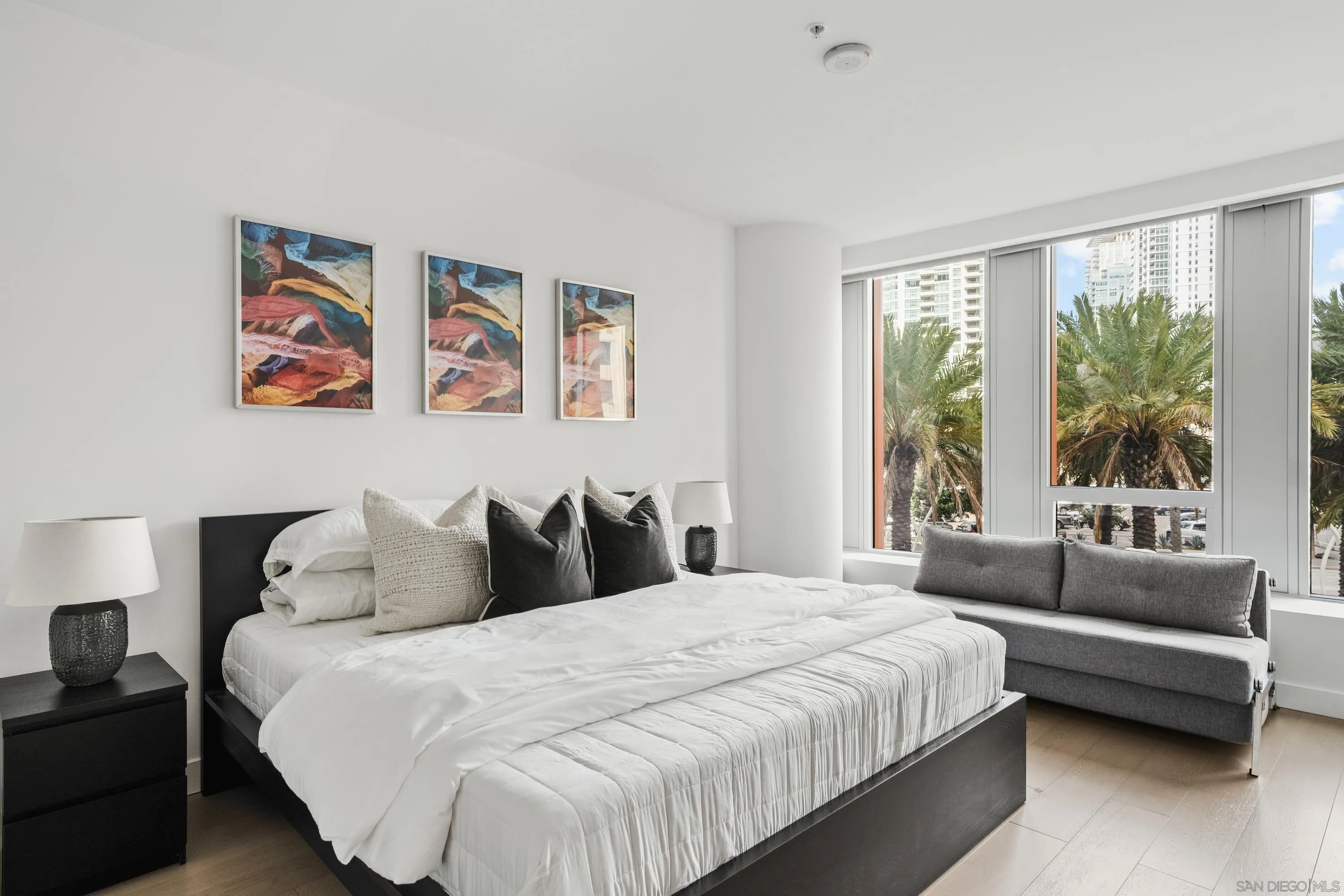888 W E St Unit 305