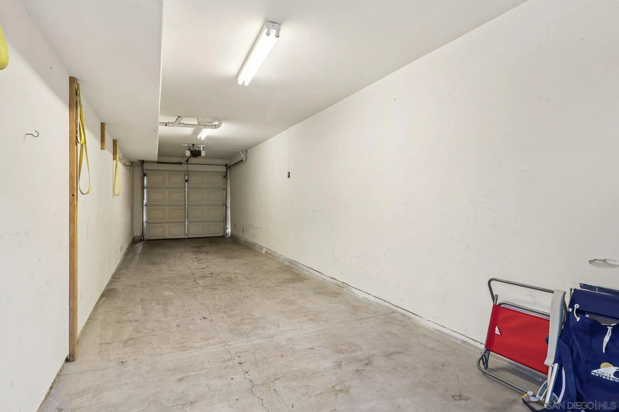 4851 Narragansett Ave