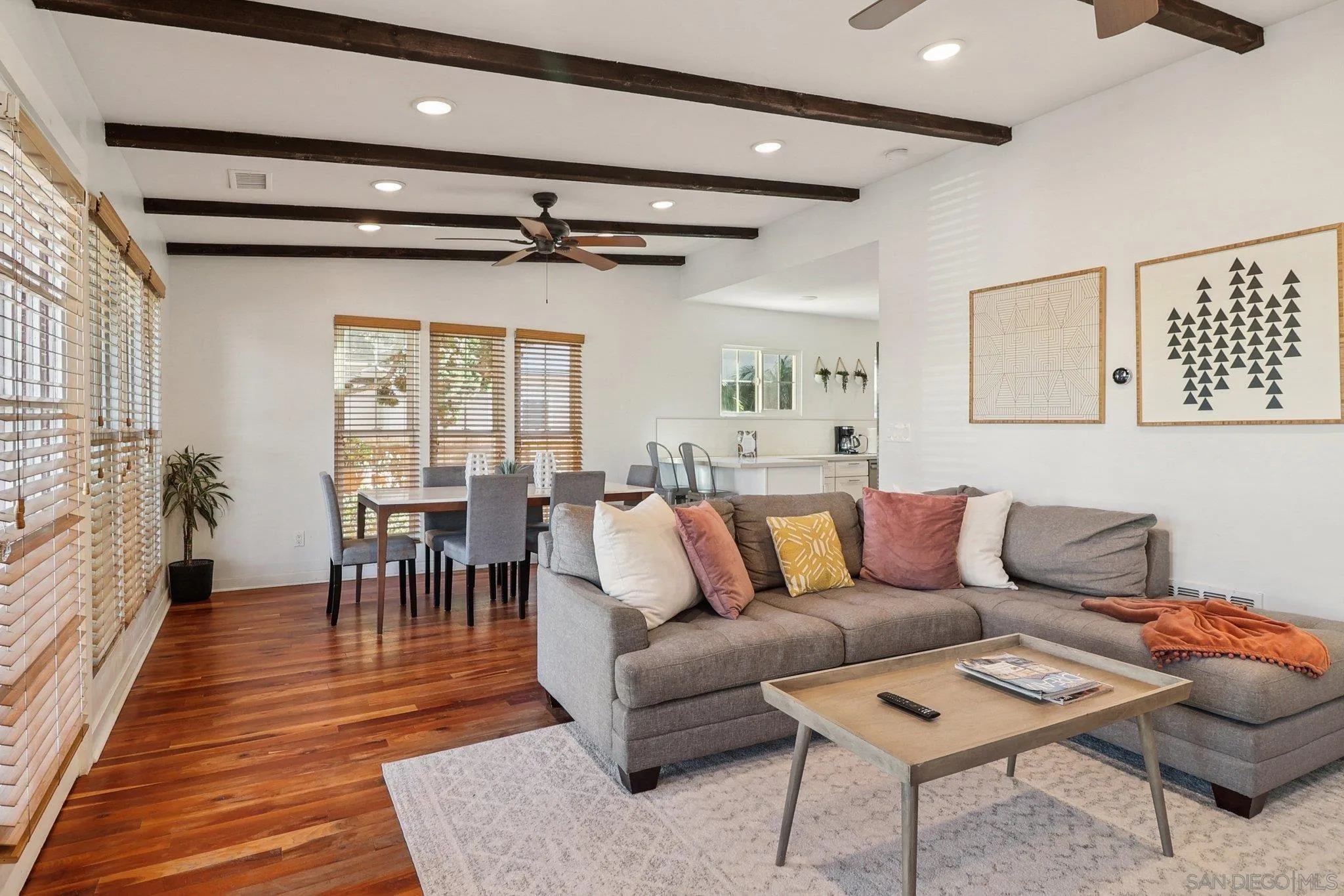 4851 Narragansett Ave