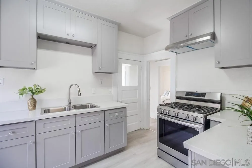 230 20th St.